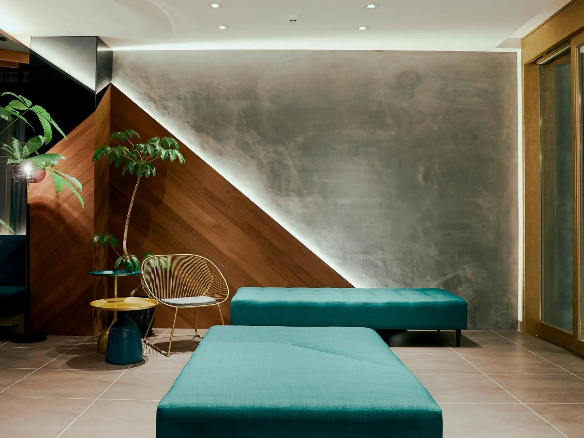 Seating area in R Hotel Kansai Airport