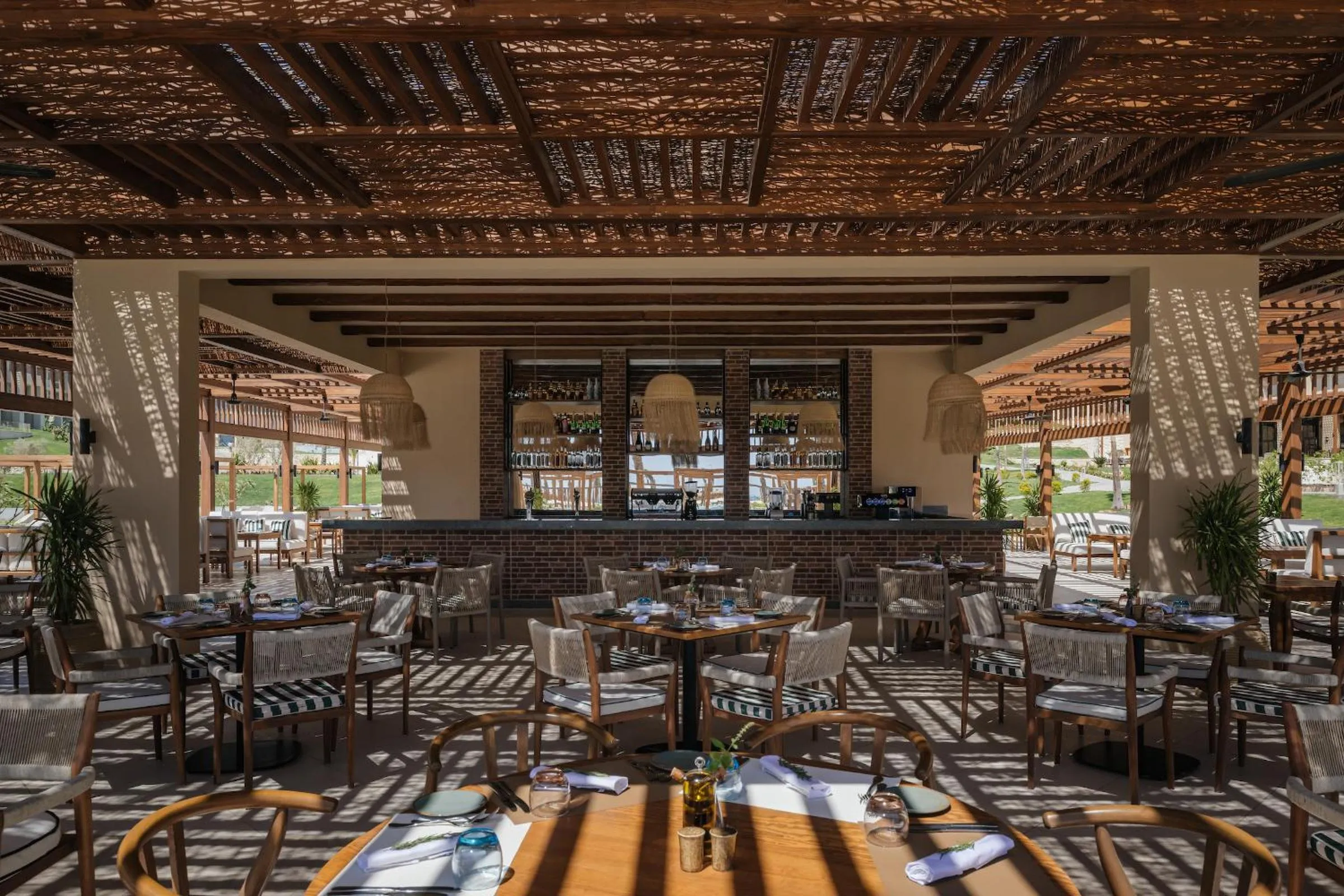 Restaurant/places to eat in JAZ Elite Asteria