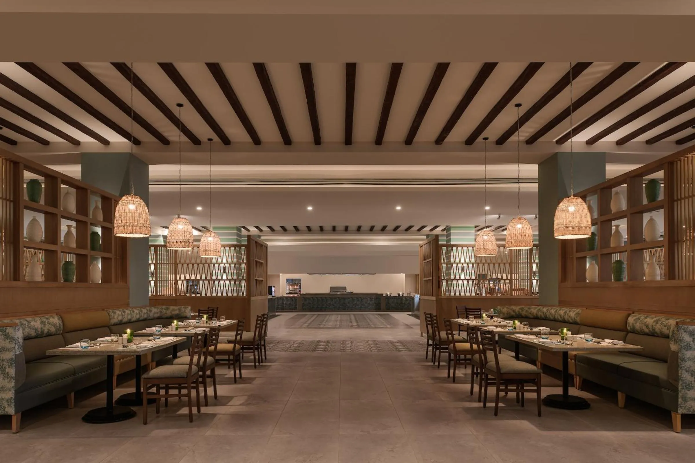 Restaurant/places to eat in JAZ Elite Asteria