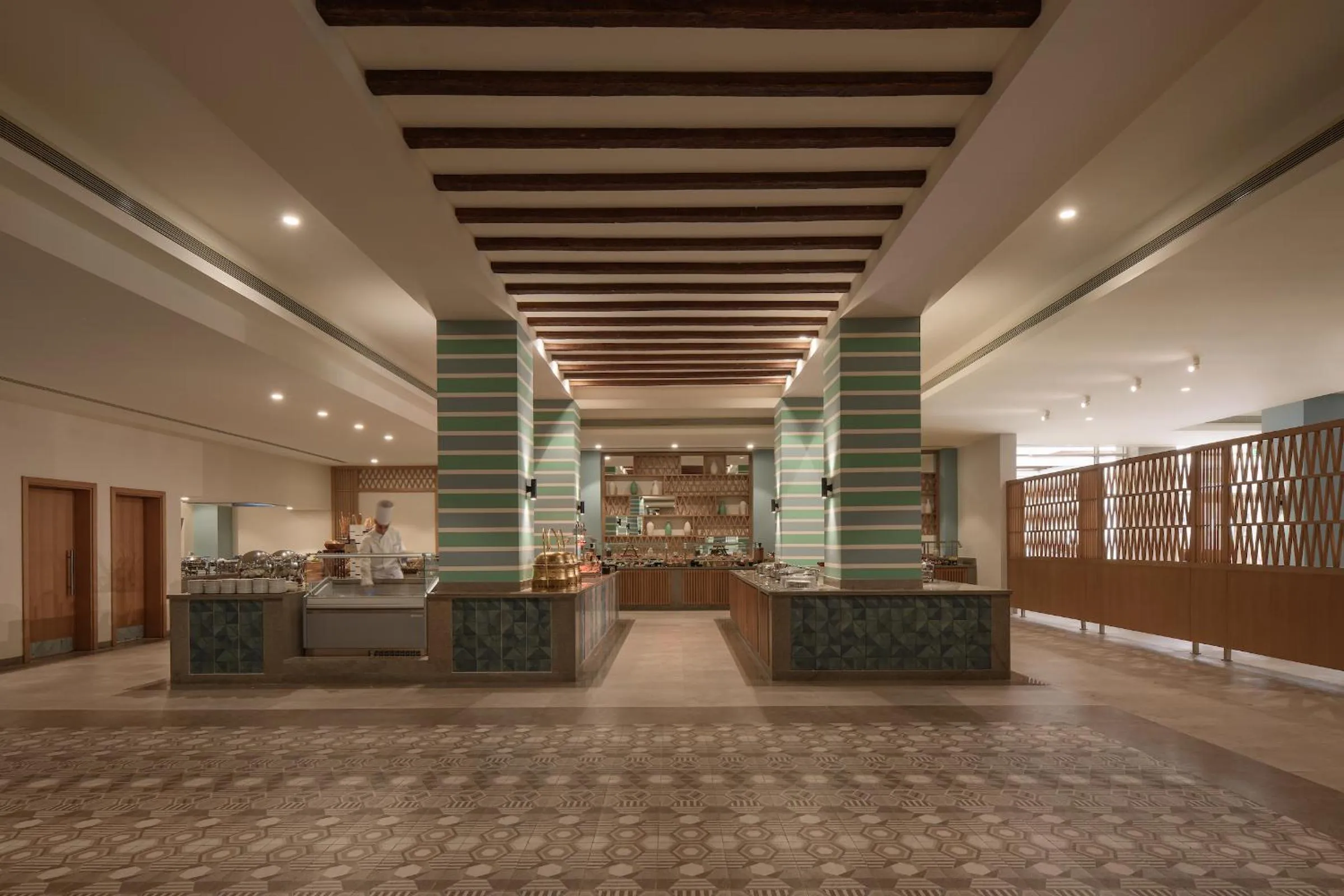 Restaurant/places to eat in JAZ Elite Asteria