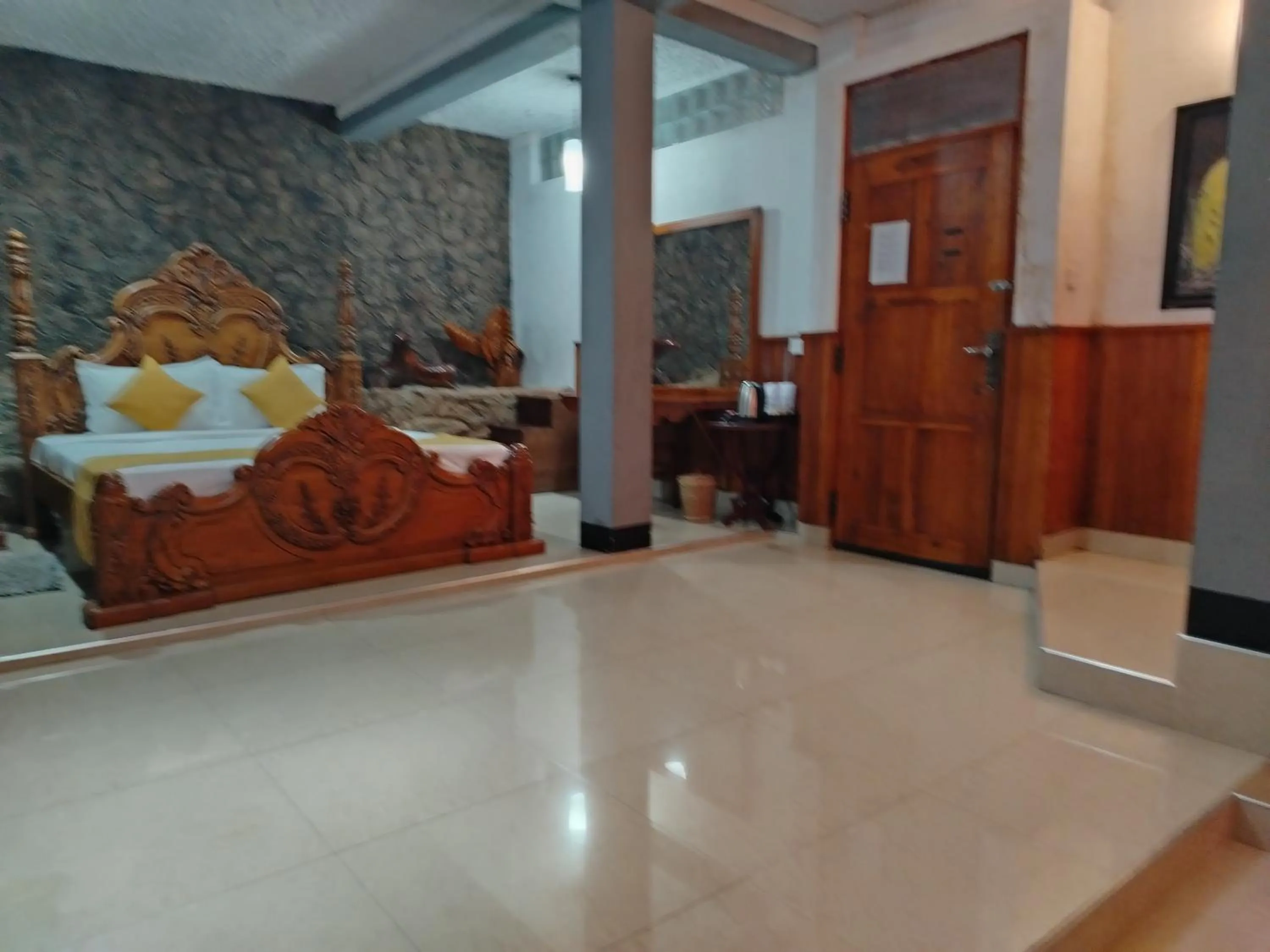 Bedroom in Ella Mount Heaven