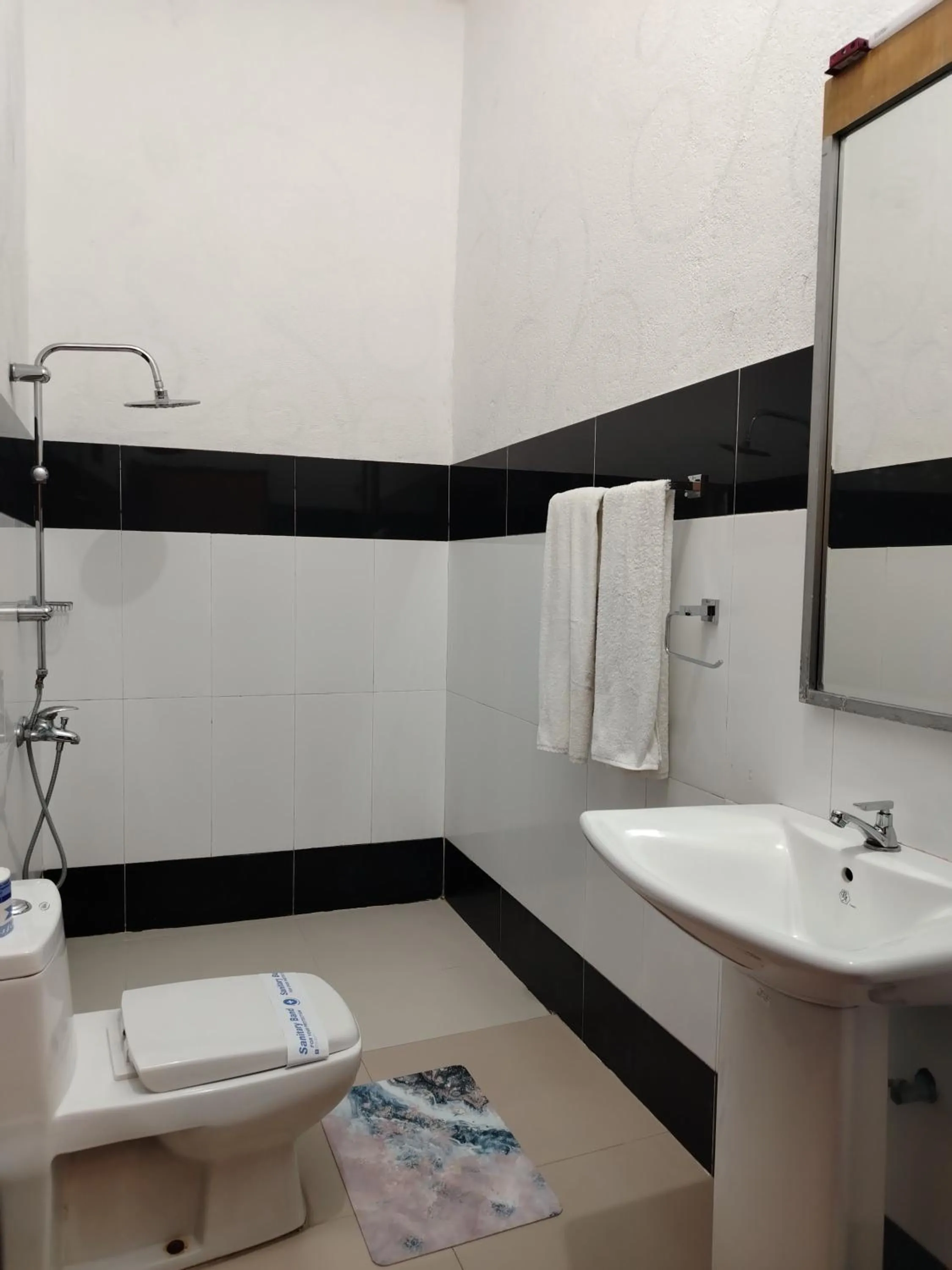 Bathroom in Ella Mount Heaven