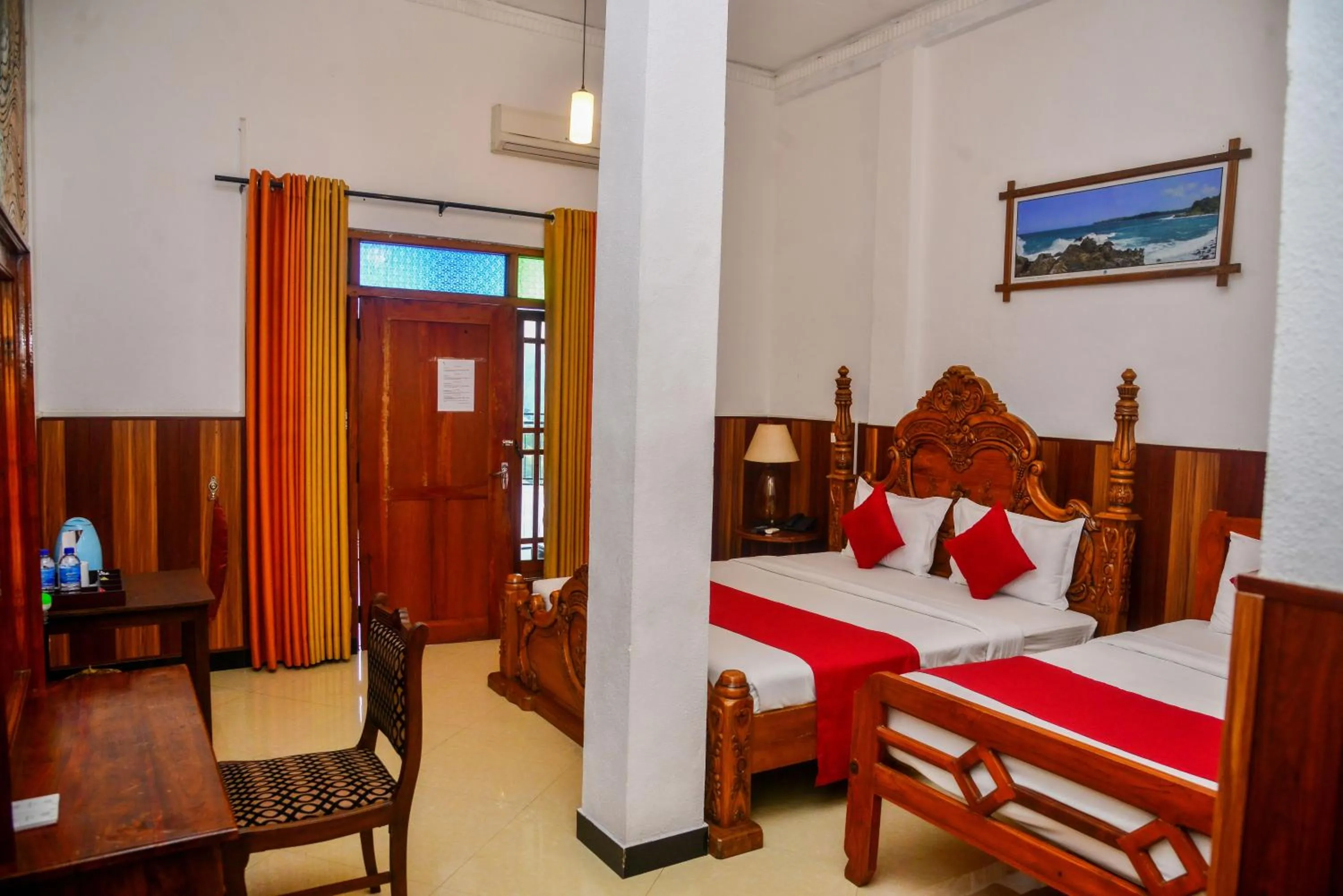 Bedroom, Bed in Ella Mount Heaven