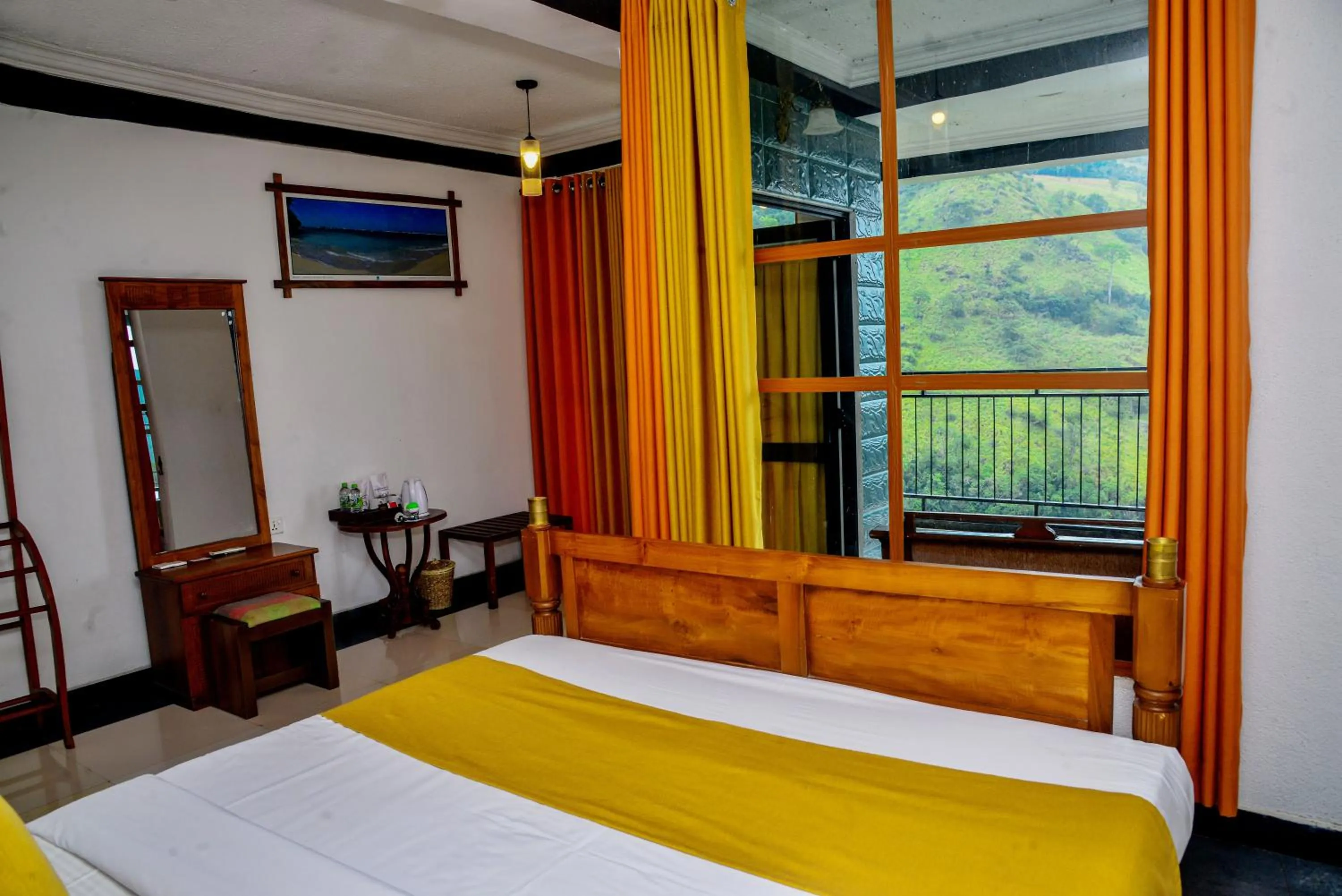 Bedroom, Bed in Ella Mount Heaven