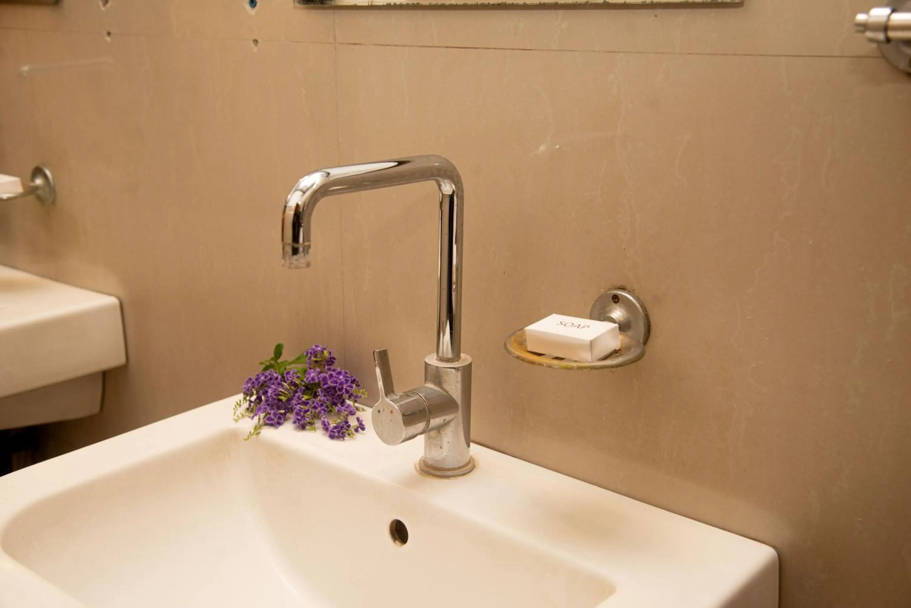 Bathroom in Ella Mount Heaven