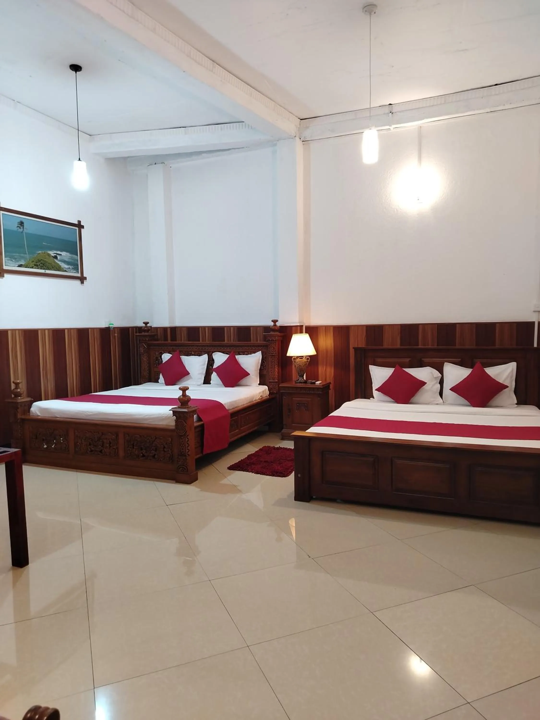 Bedroom, Bed in Ella Mount Heaven