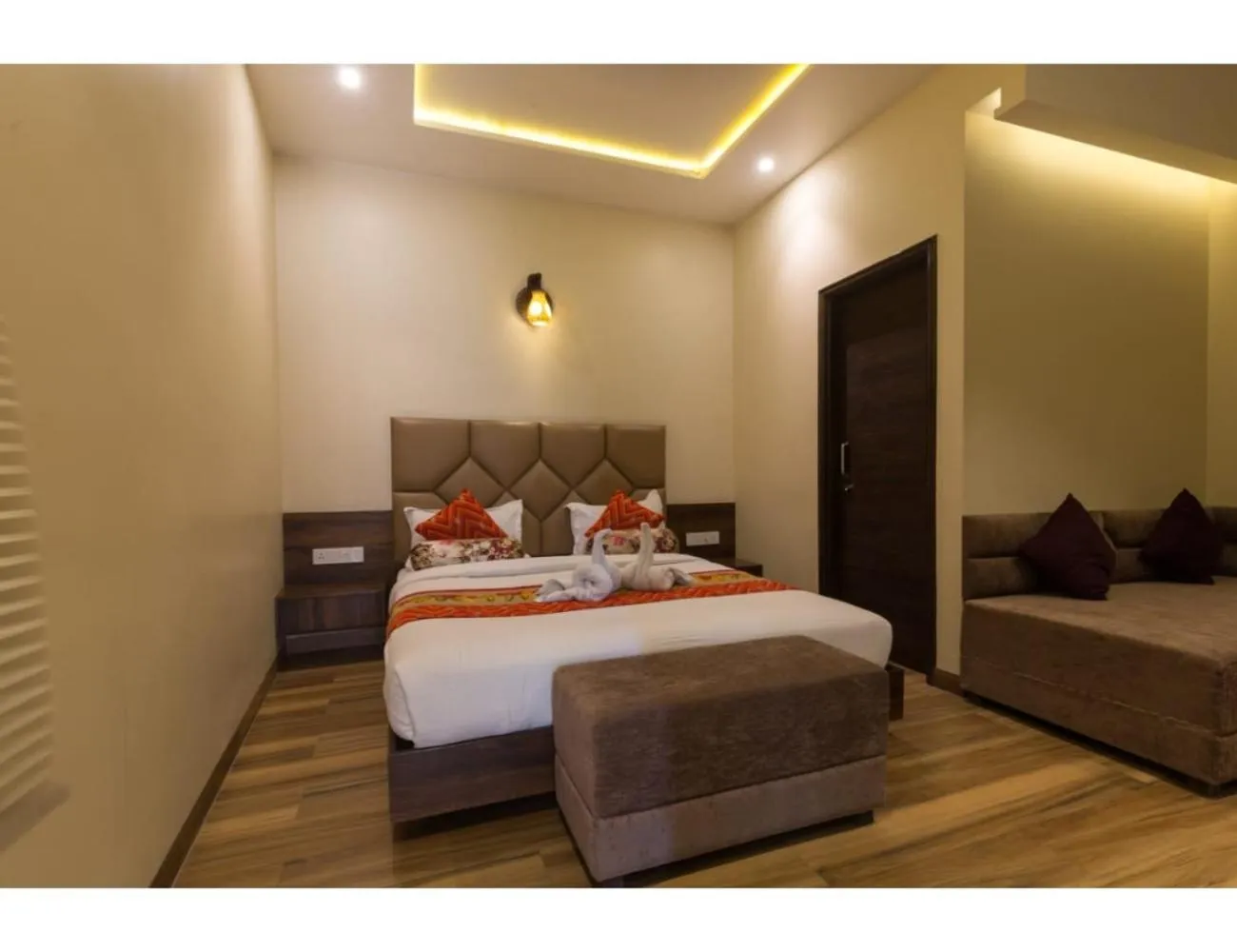 Photo of the whole room, Bed in Hotel Urban Galaxy Square, Amritsar