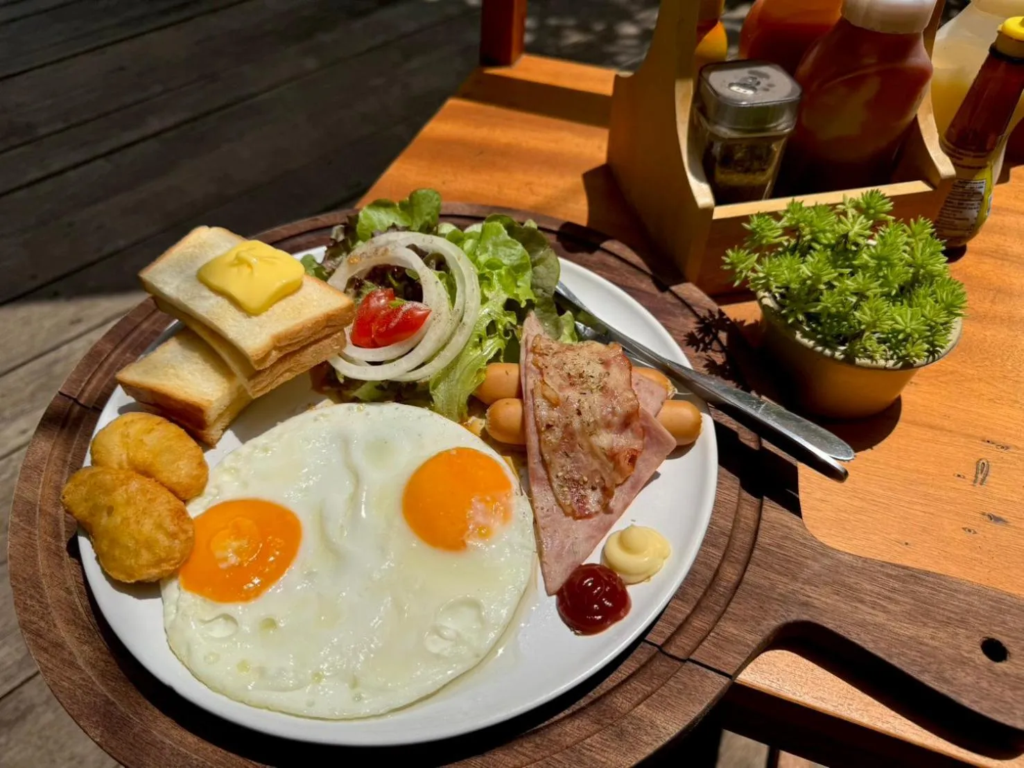 Breakfast in Khao Yai Lake Hill Resort