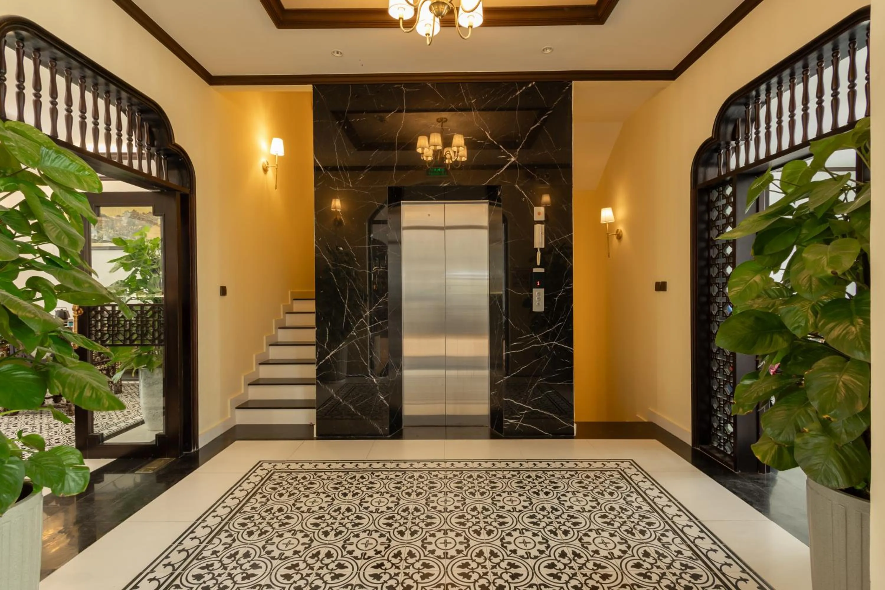 elevator in Stella Marina Boutique Hotel