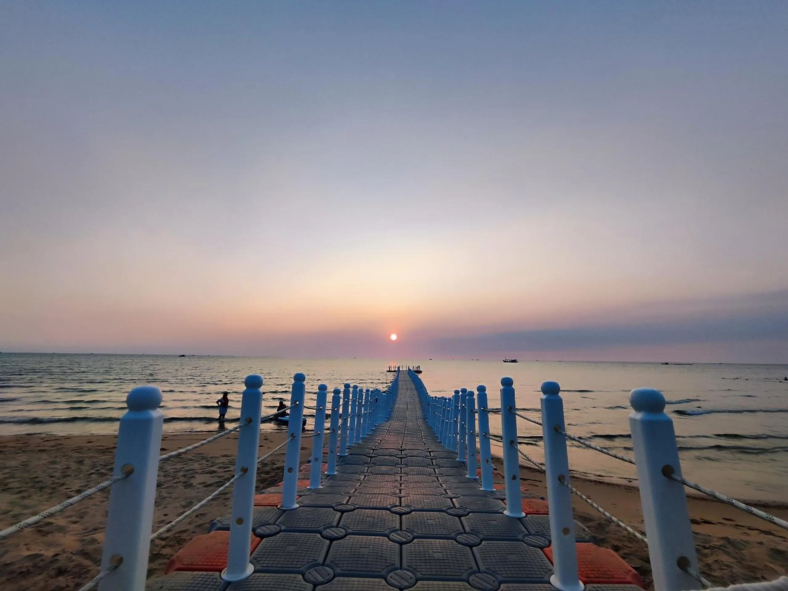 Sunrise in Stella Marina Boutique Hotel