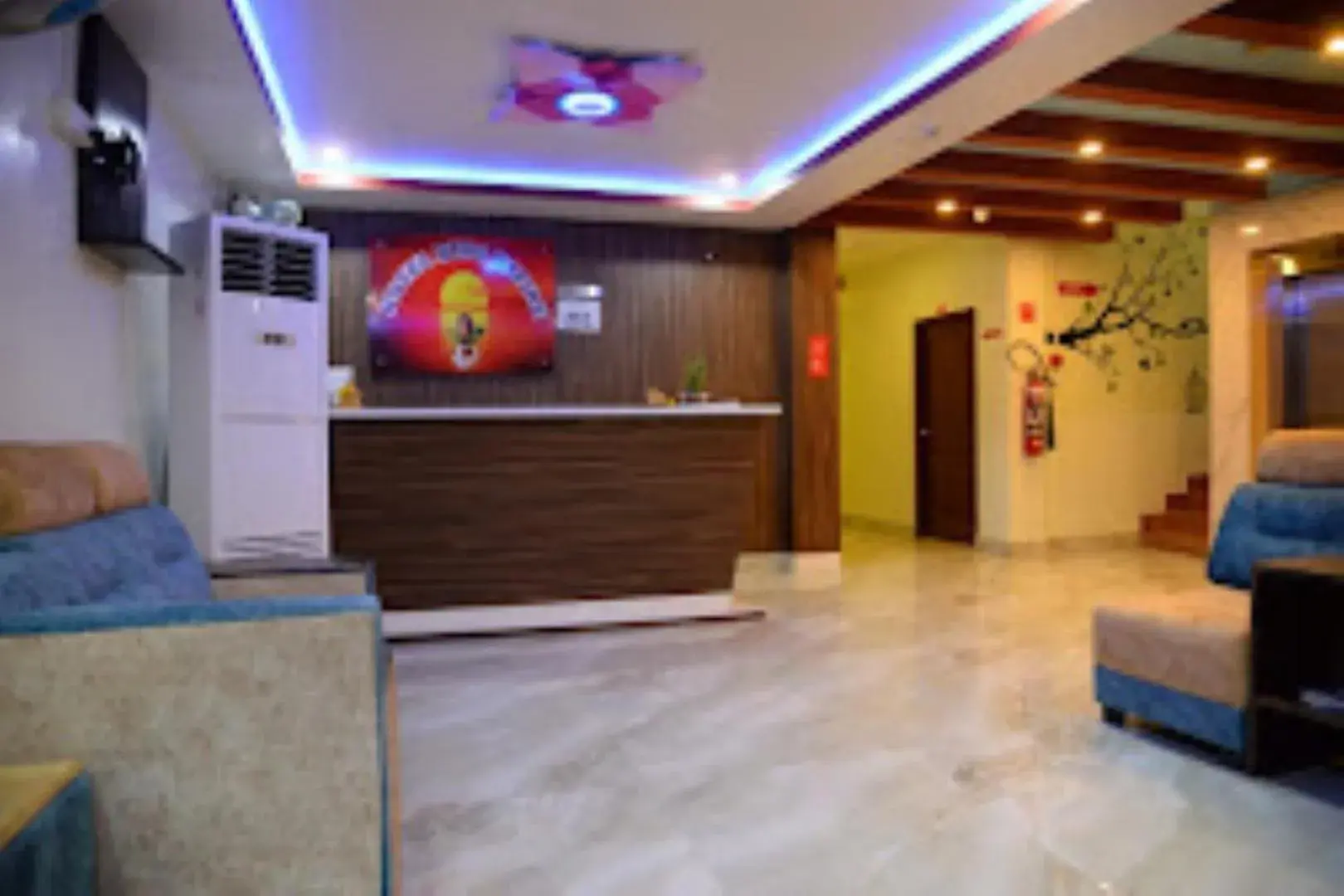 Lobby or reception in HOTEL KING SAFIRE , Port Blair Lobby or reception in HOTEL KING SAFIRE , Port Blair