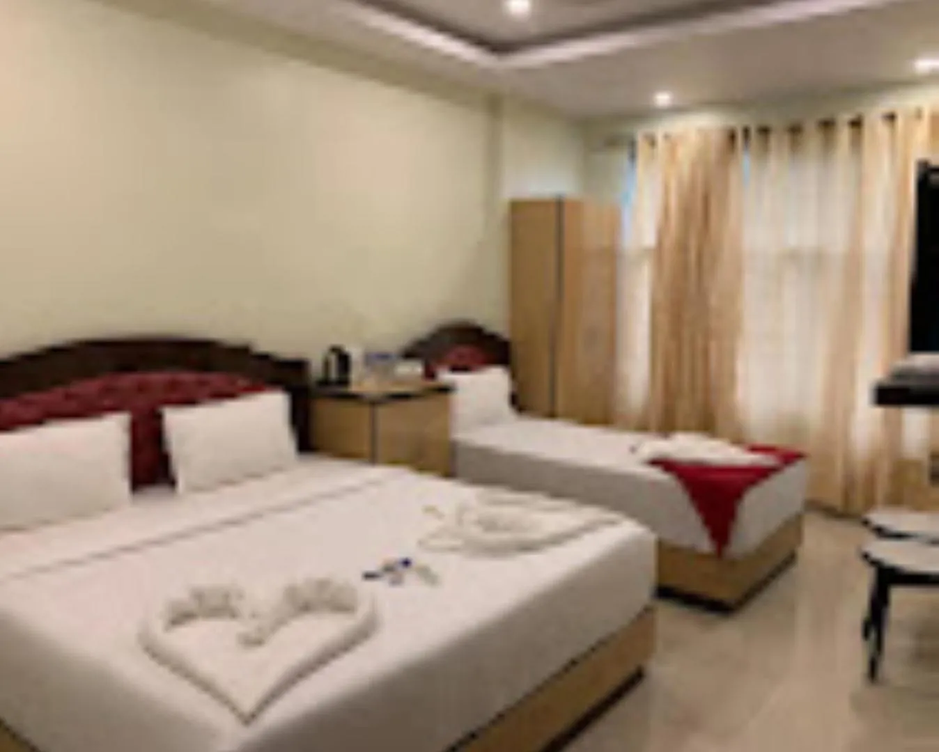 Bed in HOTEL KING SAFIRE , Port Blair