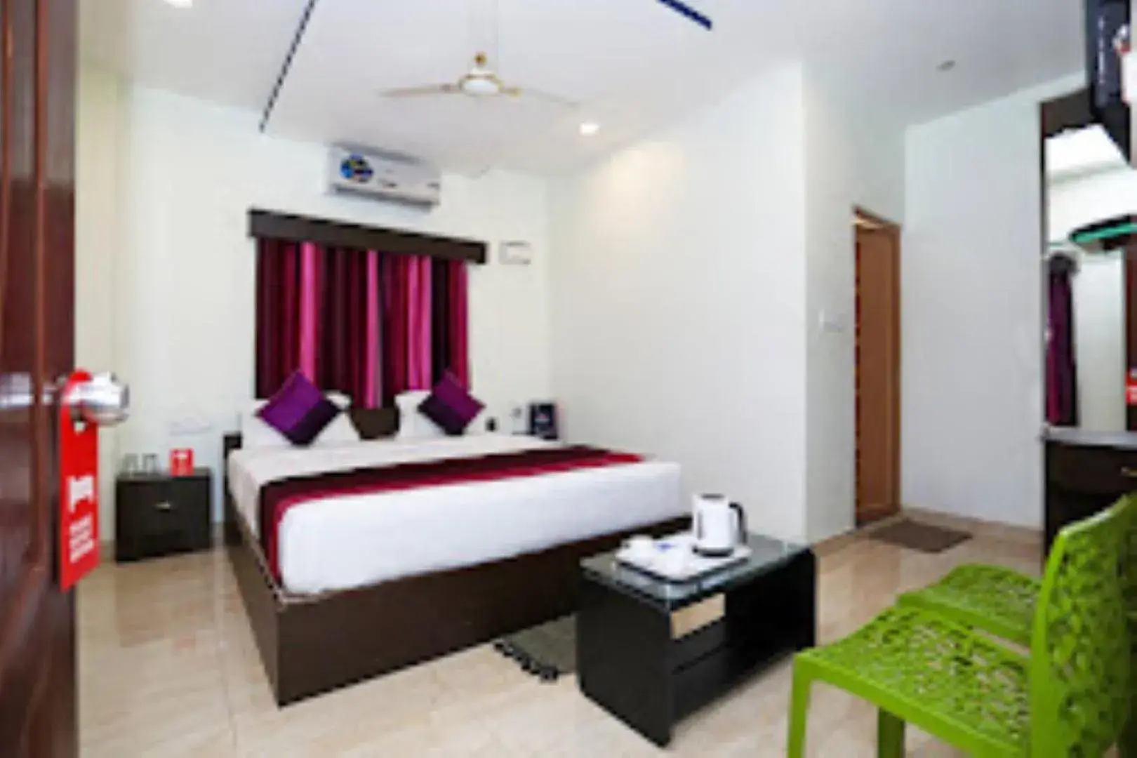 Bed in HOTEL KING SAFIRE , Port Blair Bed in HOTEL KING SAFIRE , Port Blair