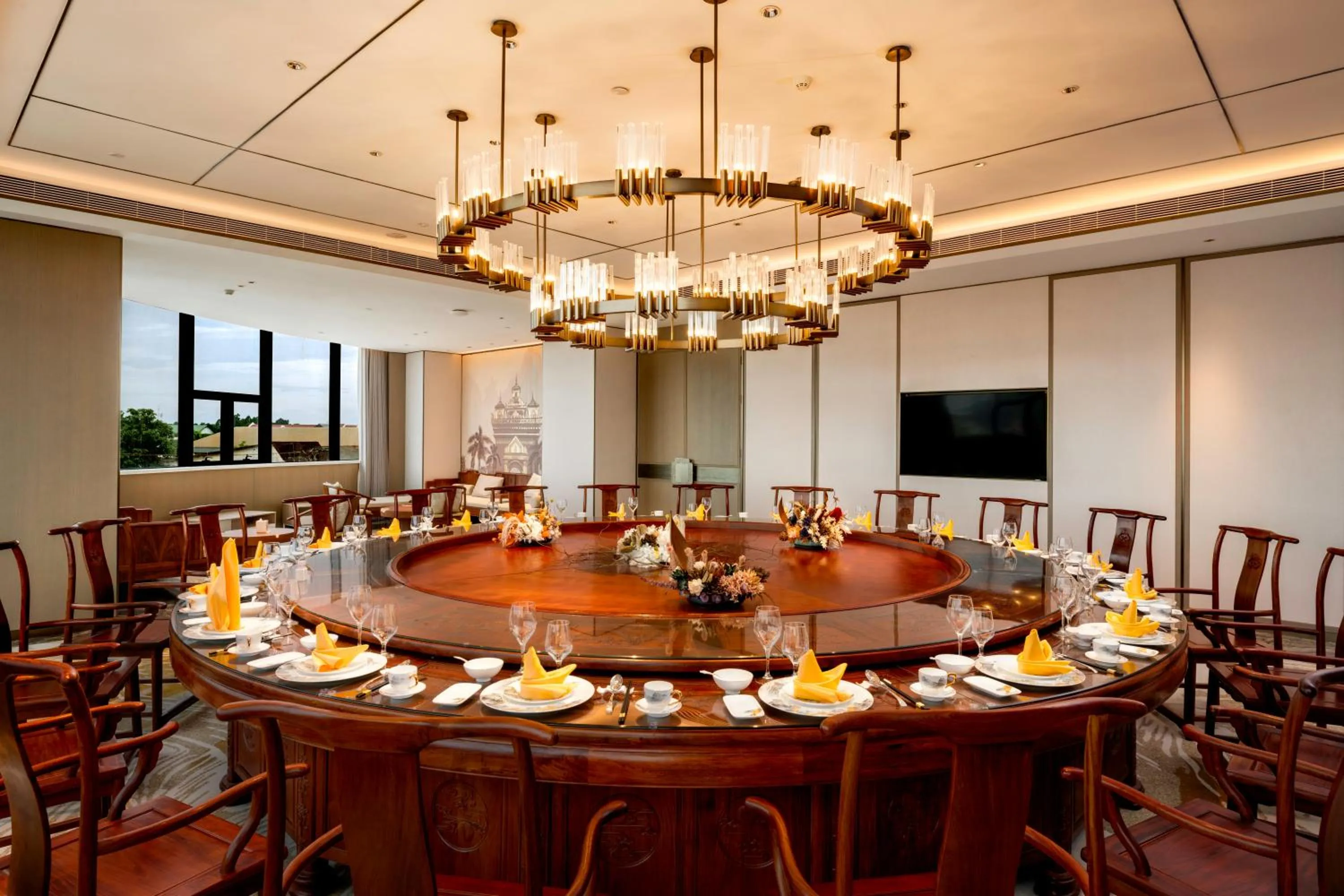 Restaurant/places to eat in Latsavong Wanda Vista Vientiane