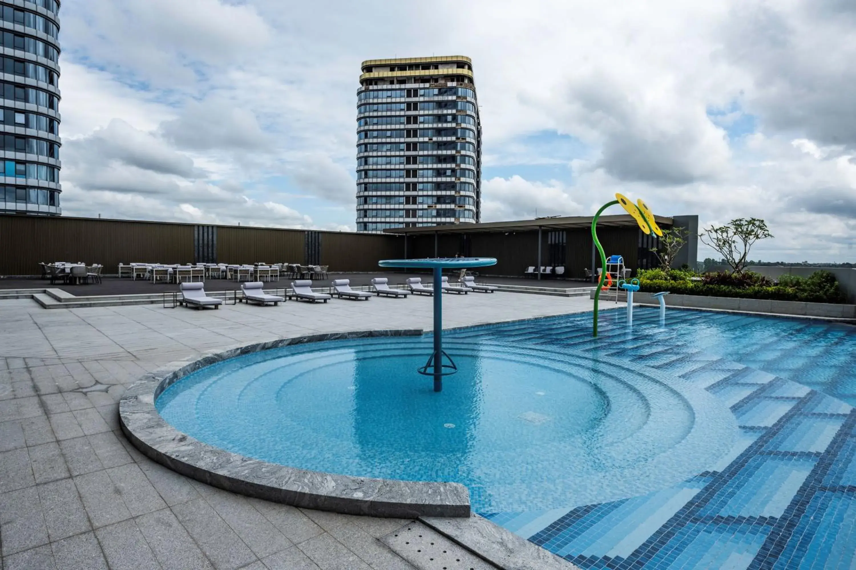 Swimming pool in Latsavong Wanda Vista Vientiane Swimming pool in Latsavong Wanda Vista Vientiane