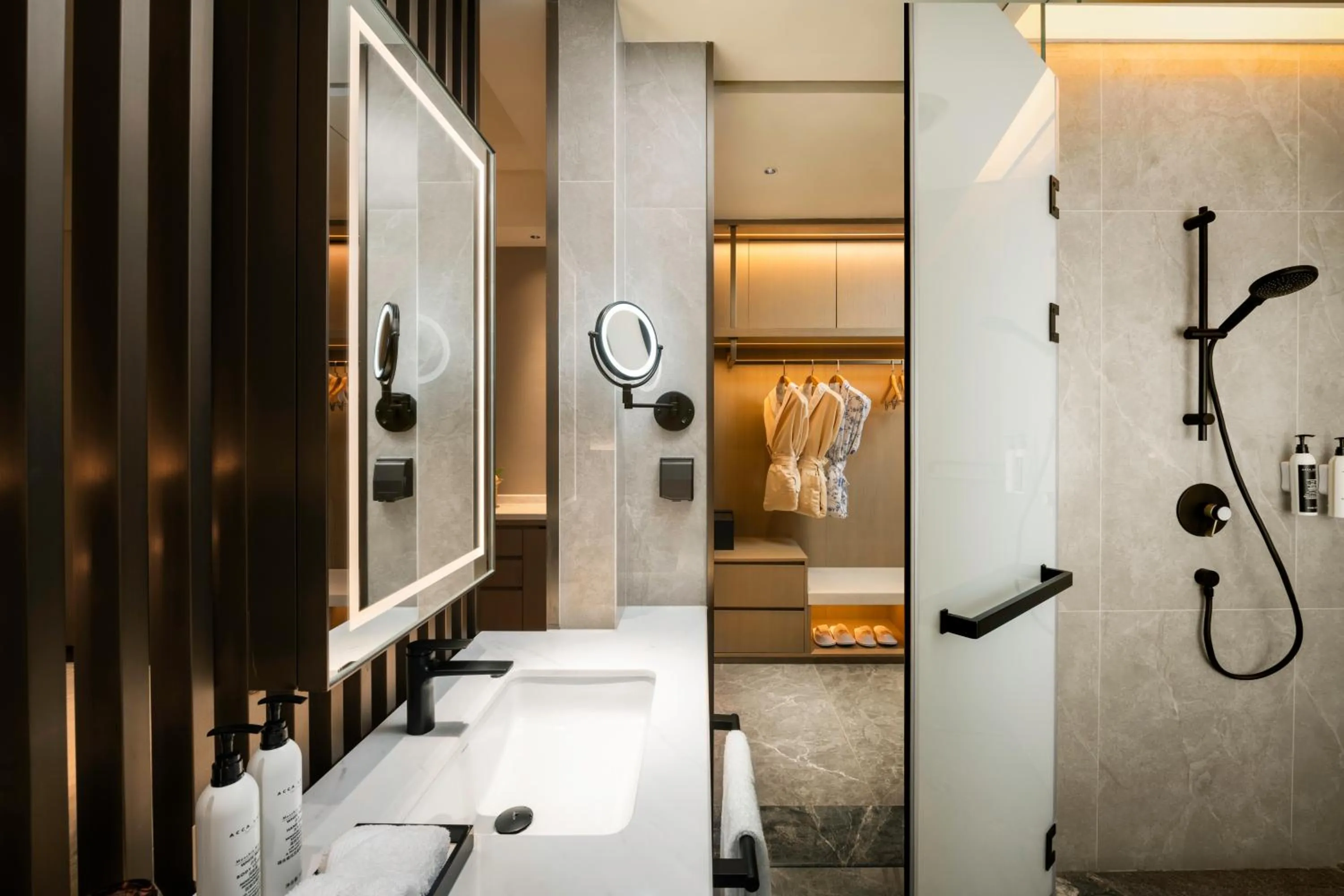 Toilet in Latsavong Wanda Vista Vientiane