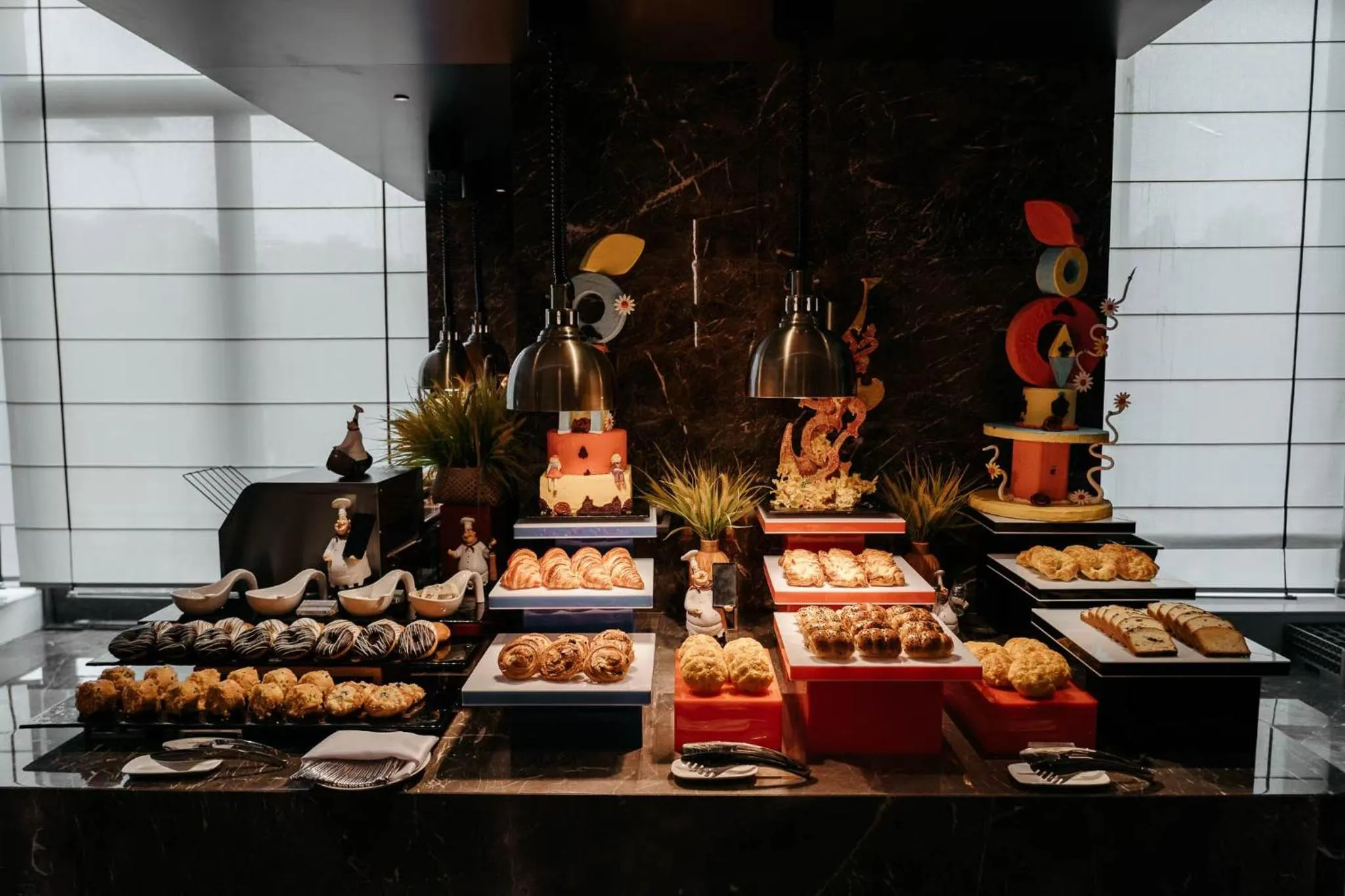 Restaurant/places to eat in Latsavong Wanda Vista Vientiane