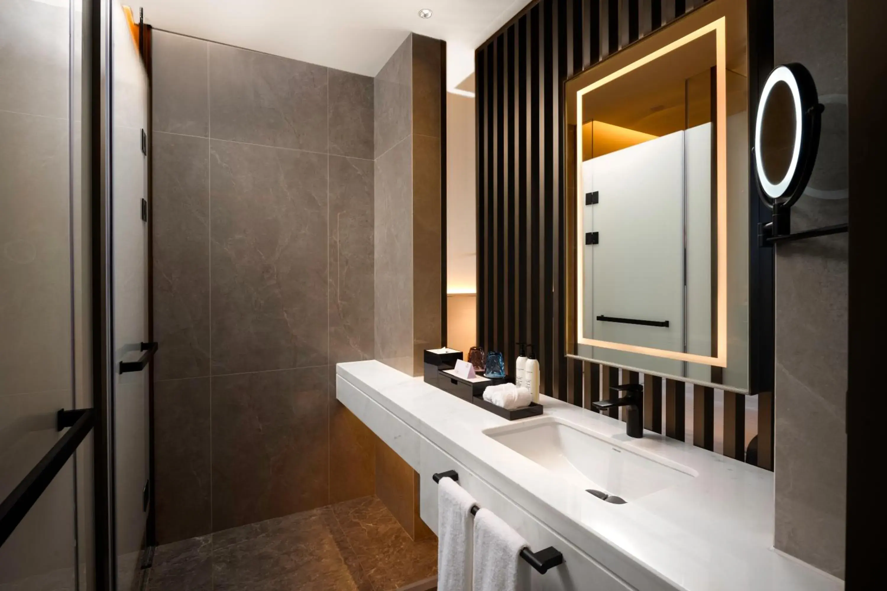 Deluxe King Room in Latsavong Wanda Vista Vientiane Deluxe King Room in Latsavong Wanda Vista Vientiane