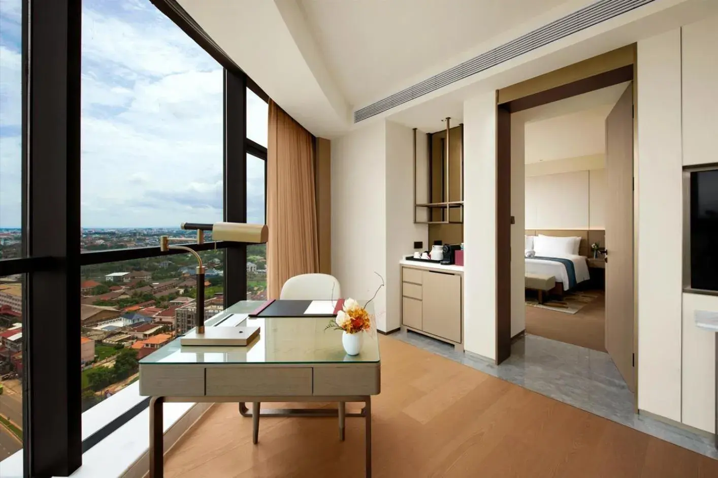 Coffee/tea facilities, Bed in Latsavong Wanda Vista Vientiane Coffee/tea facilities, Bed in Latsavong Wanda Vista Vientiane