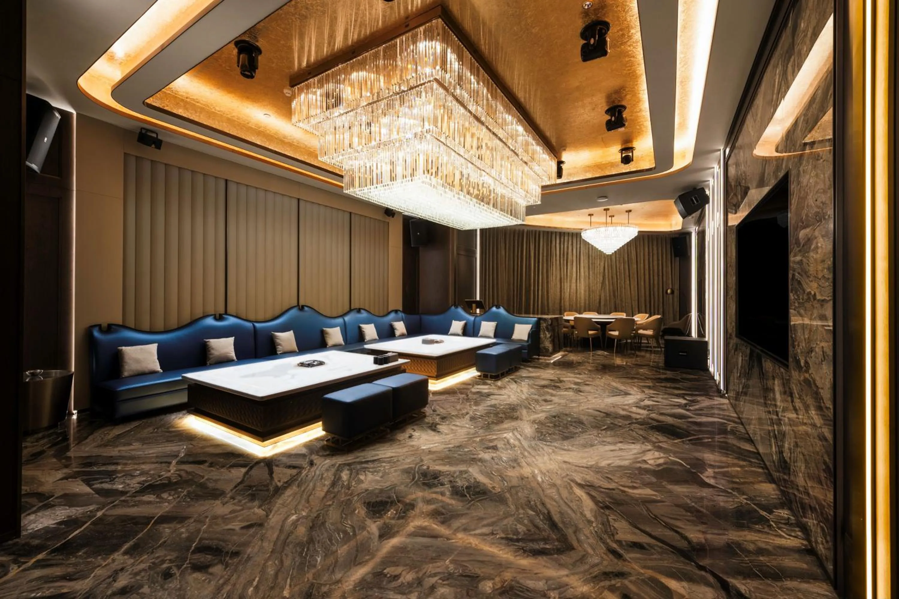 Karaoke in Latsavong Wanda Vista Vientiane