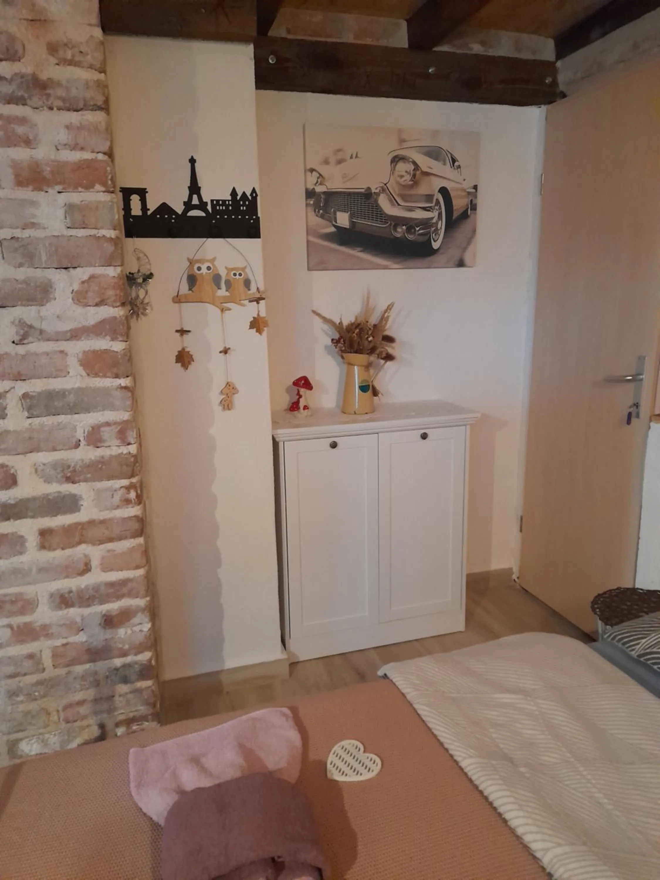 Photo of the whole room, Bed in Apartment Ada bed & breakfast