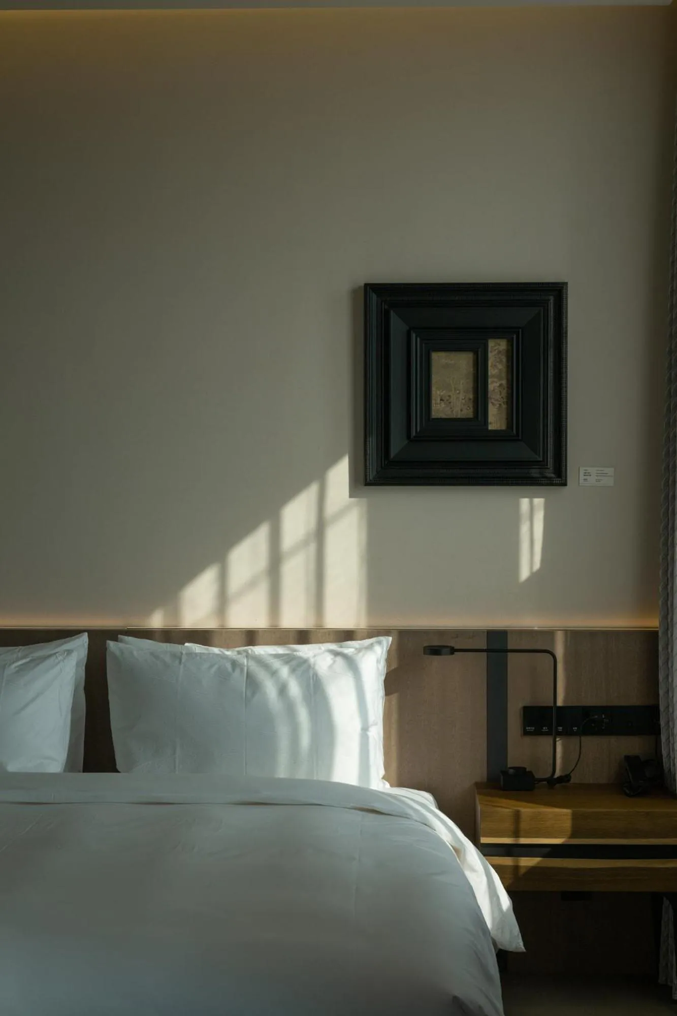 Bedroom, Bed in Jiangnan House Guanqianjie