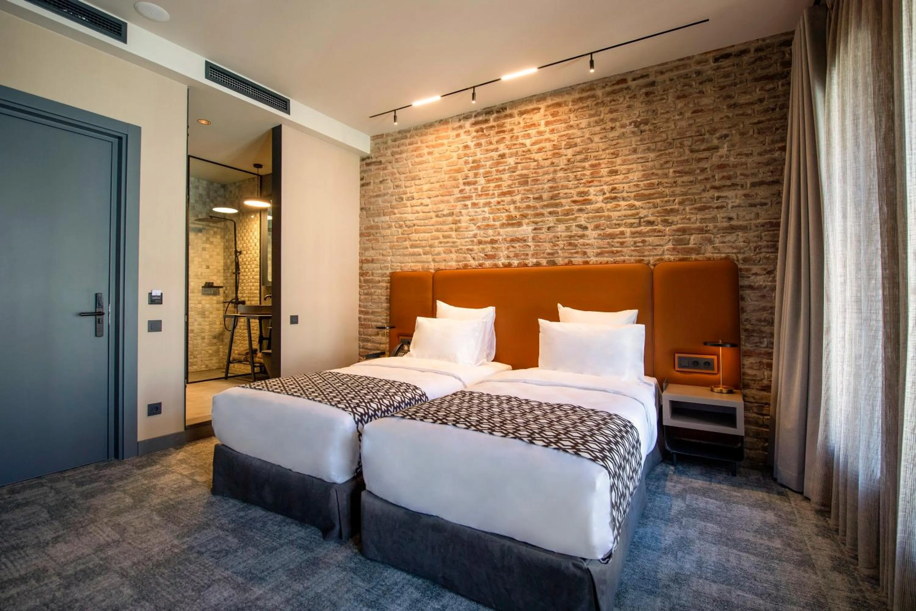 Bedroom, Bed in Qarvasla Hotel