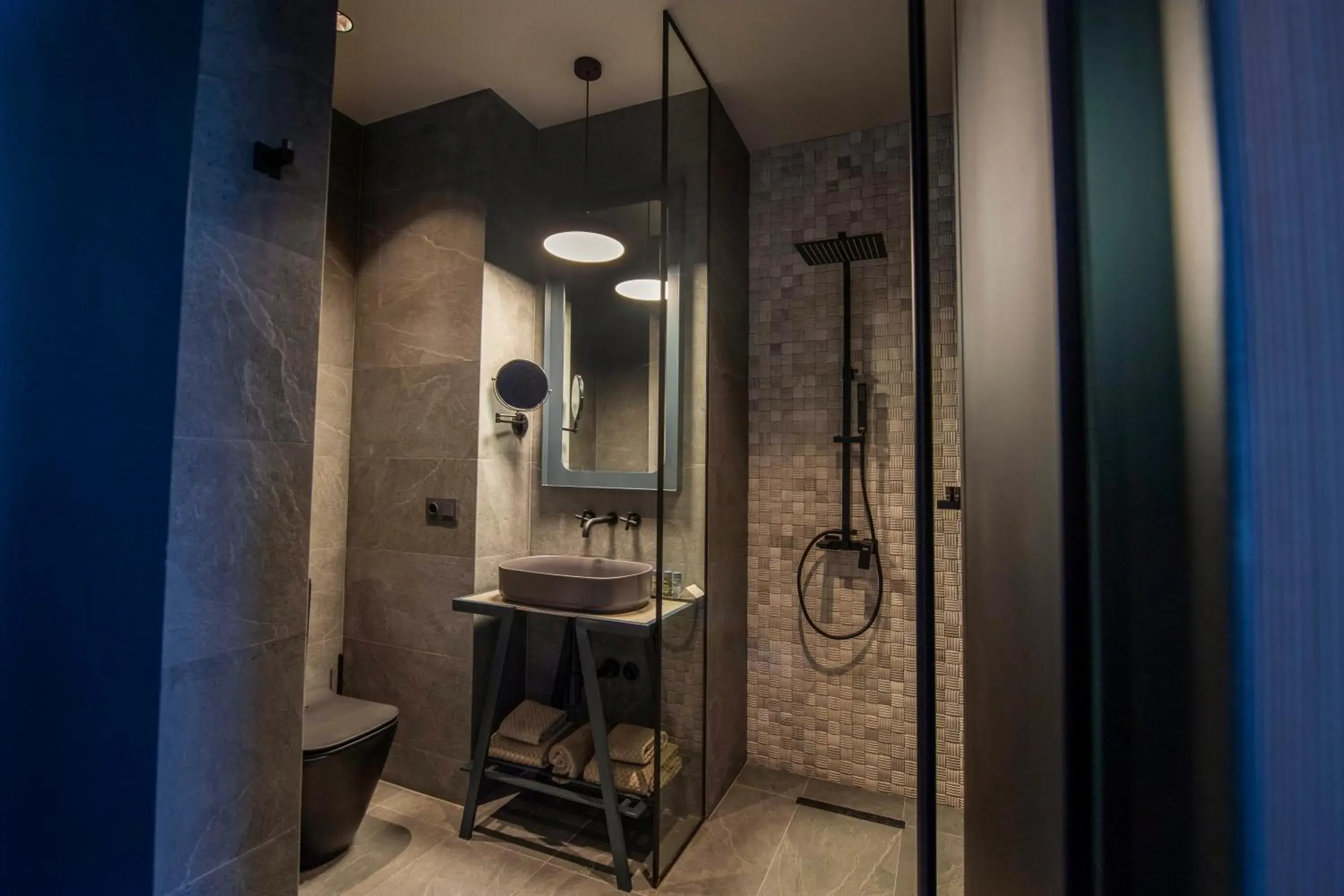 Bathroom in Qarvasla Hotel Bathroom in Qarvasla Hotel