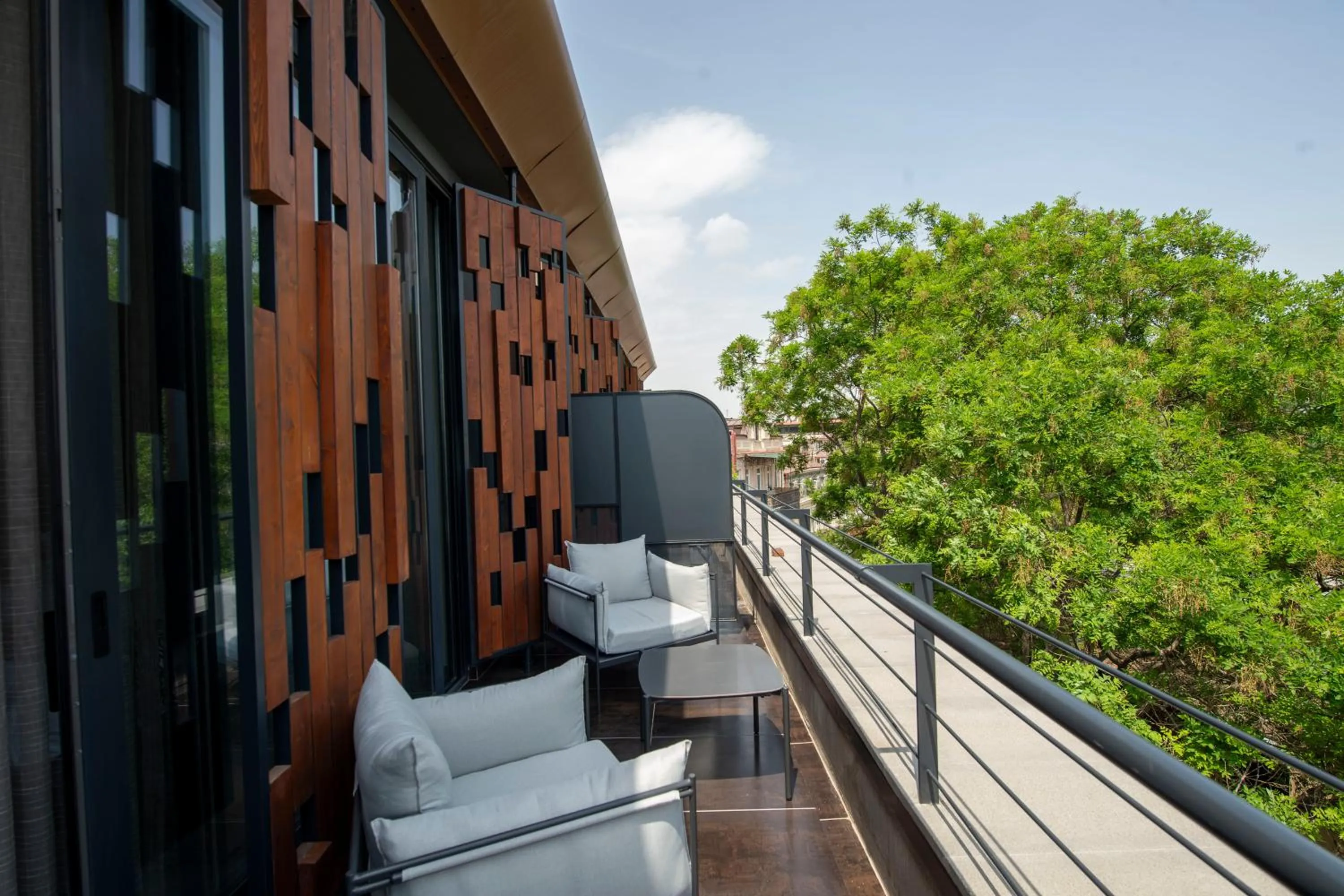 Balcony/Terrace in Qarvasla Hotel