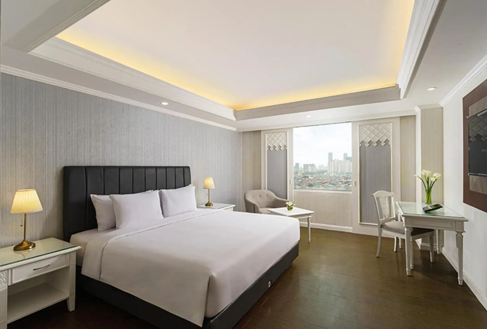 Bed in Tavia Heritage Hotel