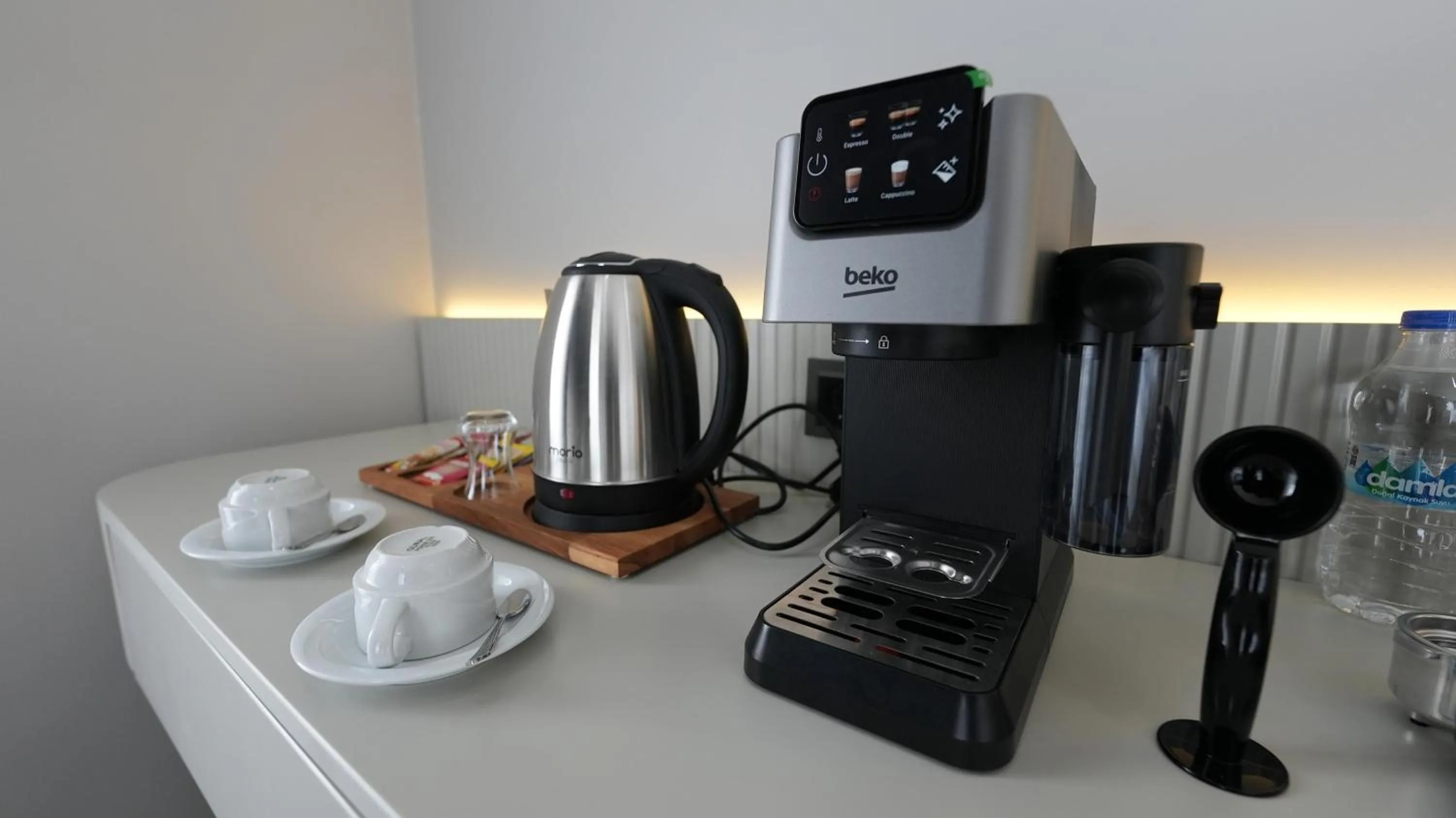 Coffee/tea facilities in CARTİER LUXURY OTEL
