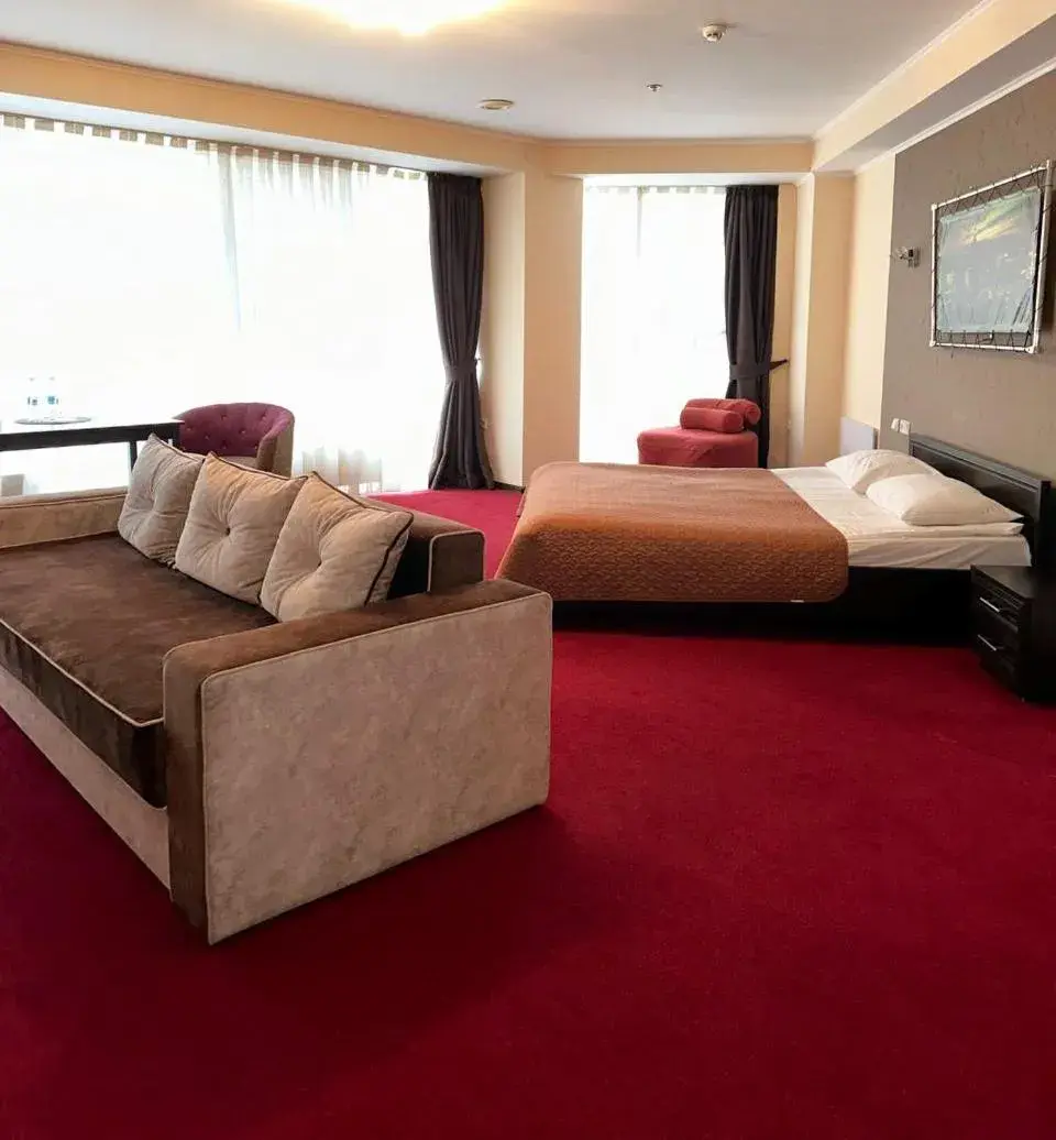 Standard Triple Room in Mark Plaza Hotel Standard Triple Room in Mark Plaza Hotel