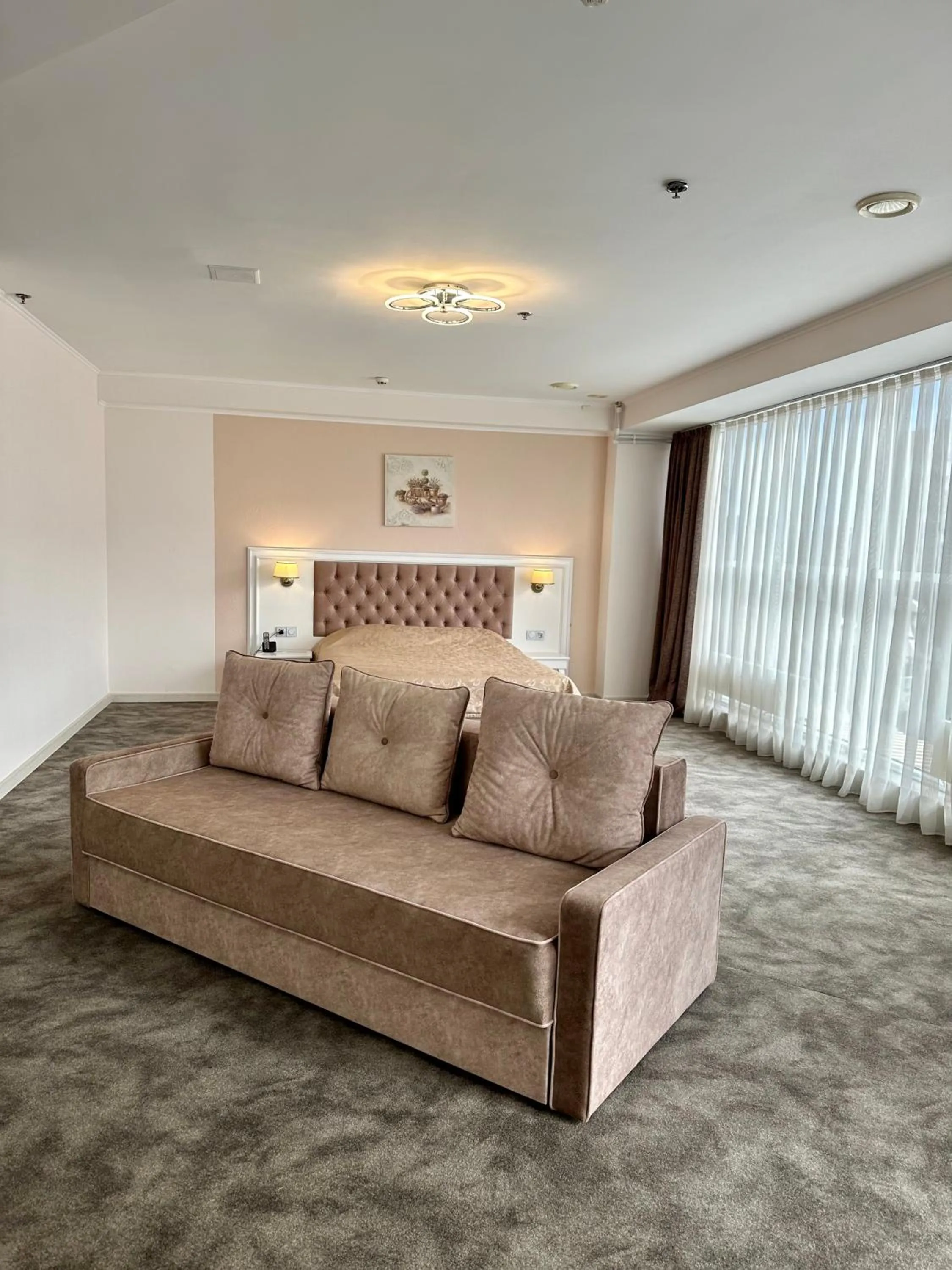 Mark Plaza Hotel