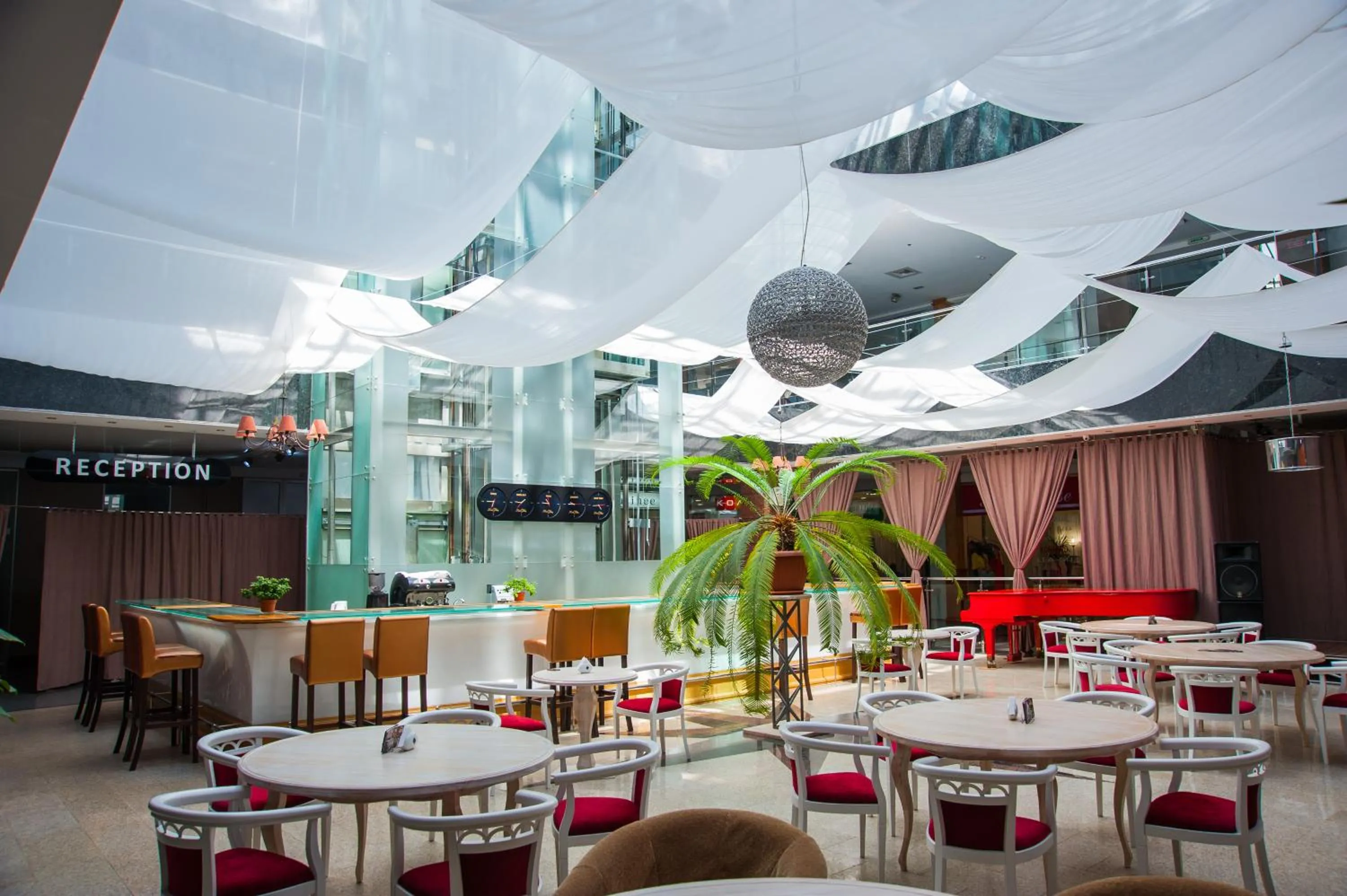 Banquet/Function facilities in Mark Plaza Hotel