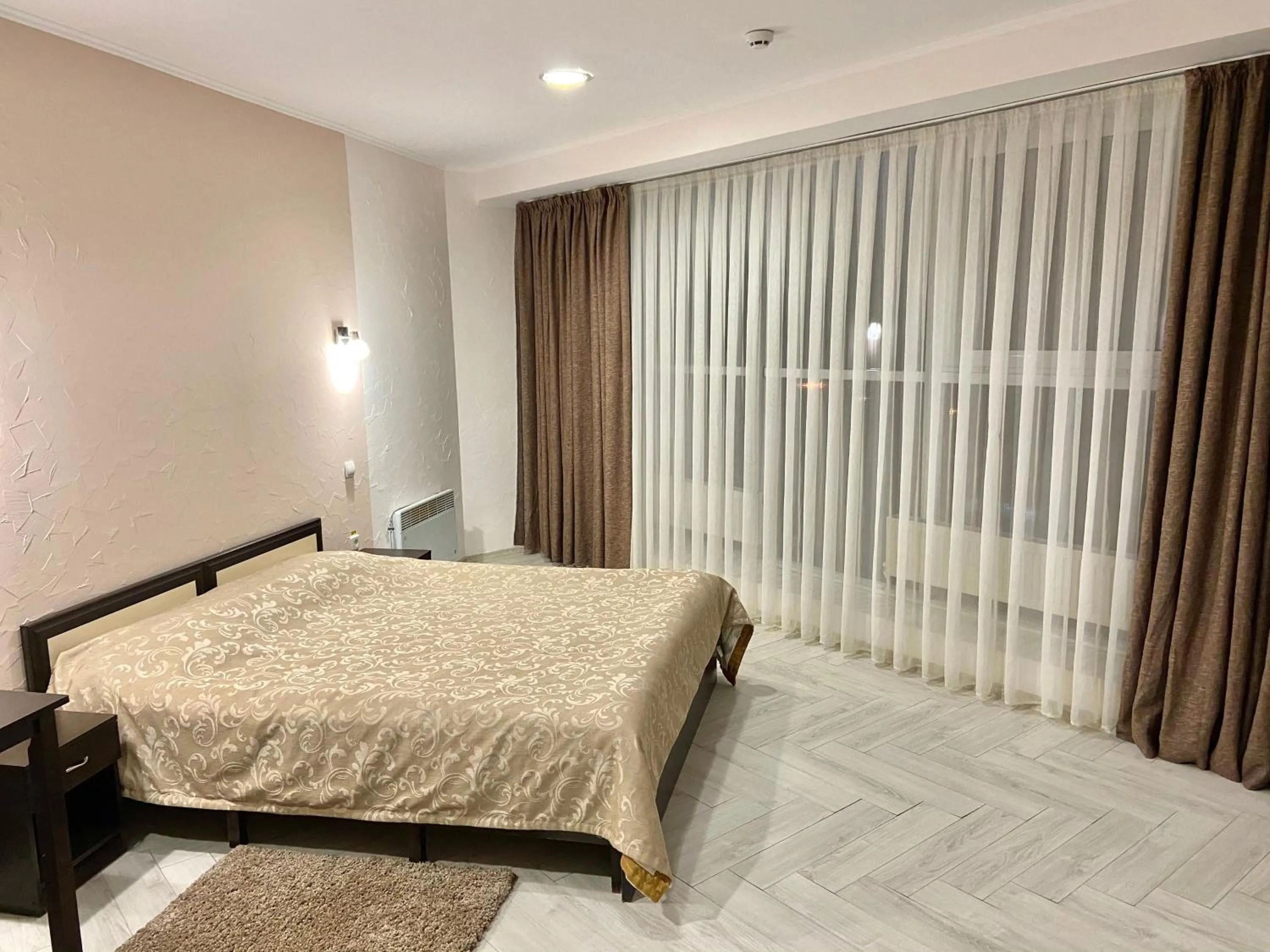 Mark Plaza Hotel