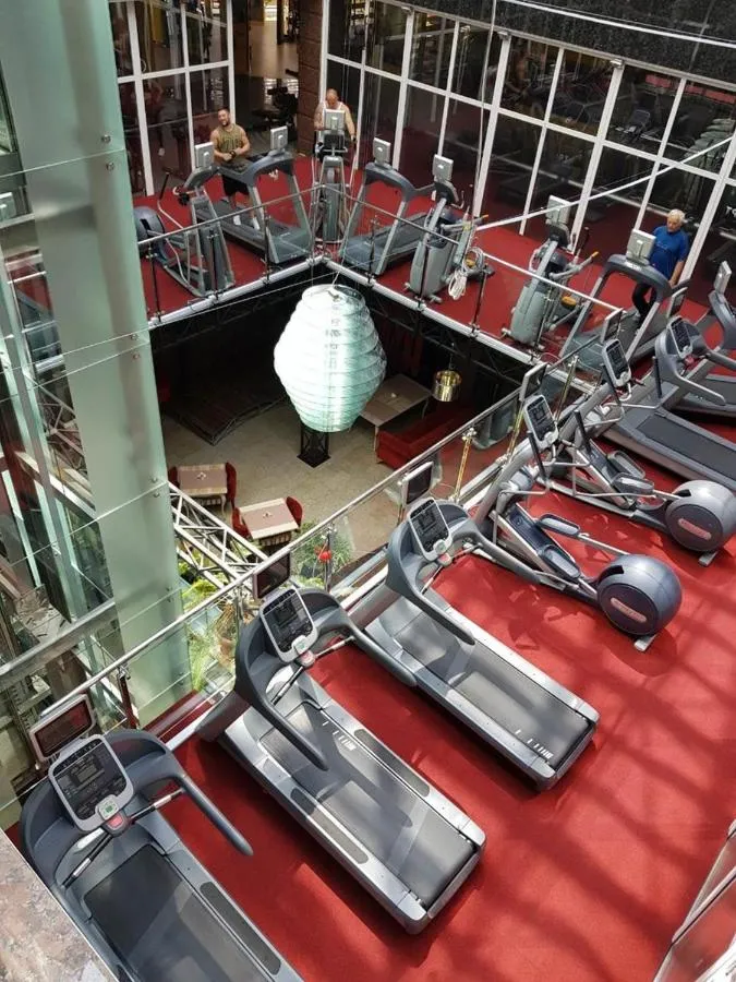 Fitness centre/facilities in Mark Plaza Hotel