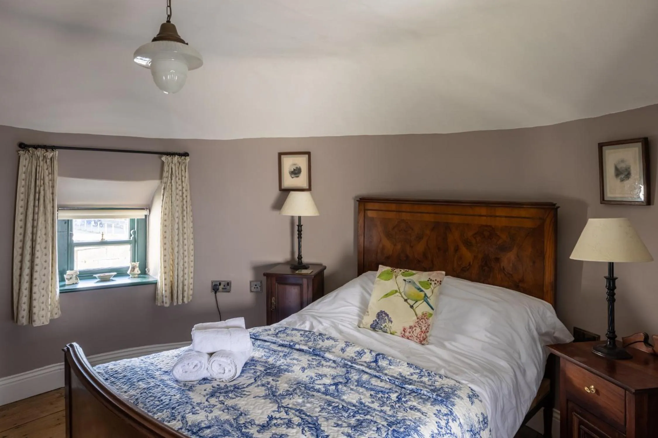 Bed in Castletown Round House