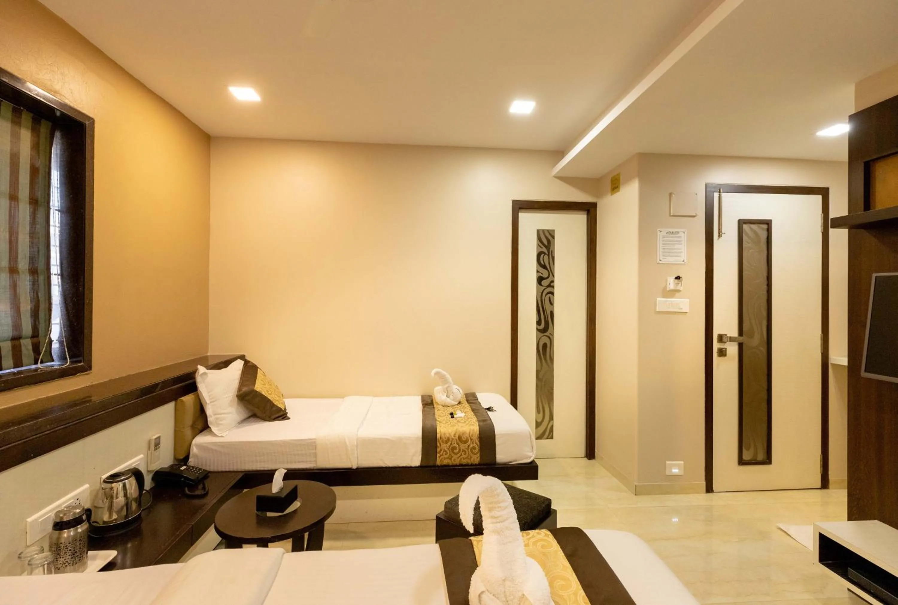 Executive Triple - City View in The Majlis Hotel - Colaba Mumbai
