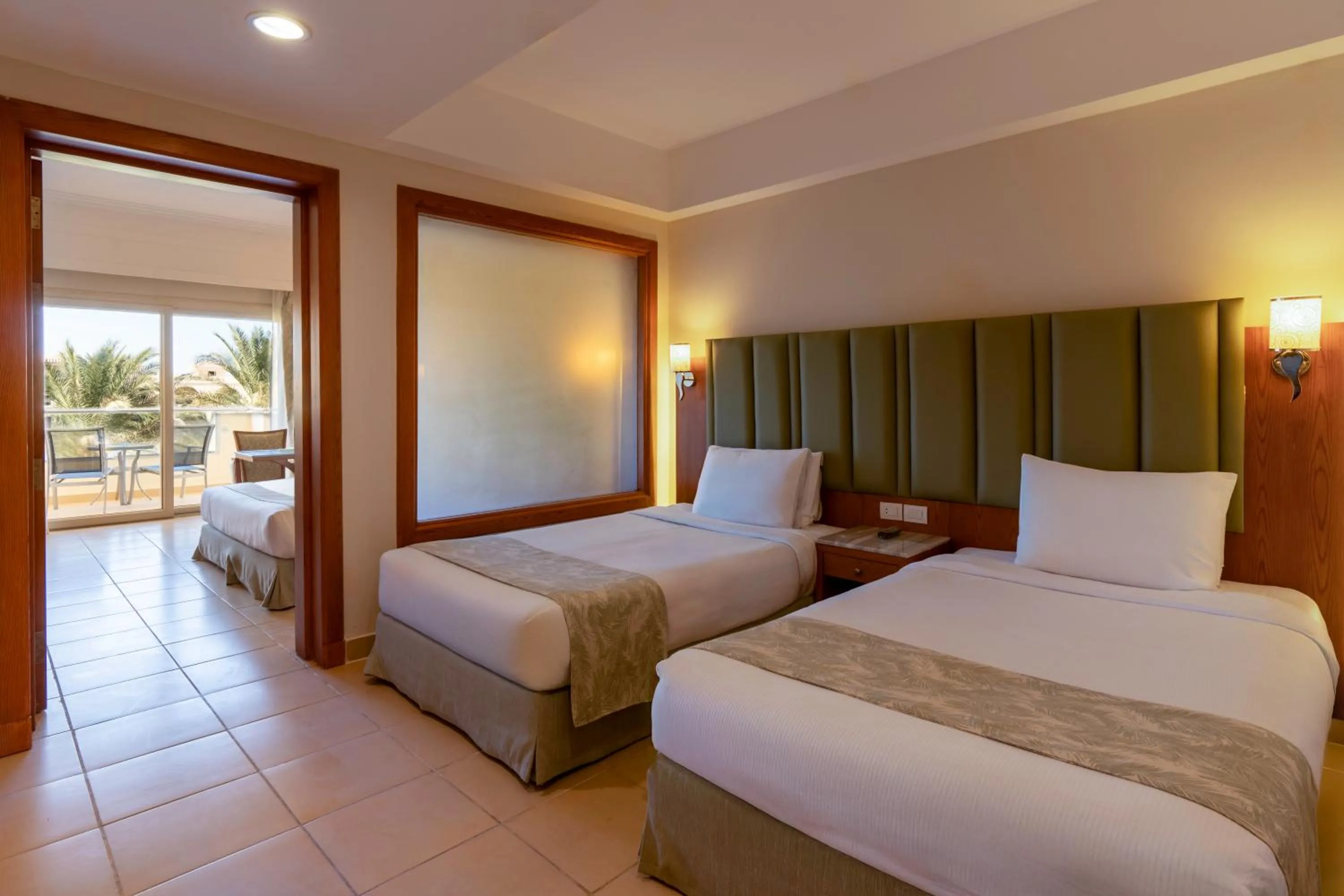 Family, Bed in Serenity Alma Heights - Ex Serenity Fun City