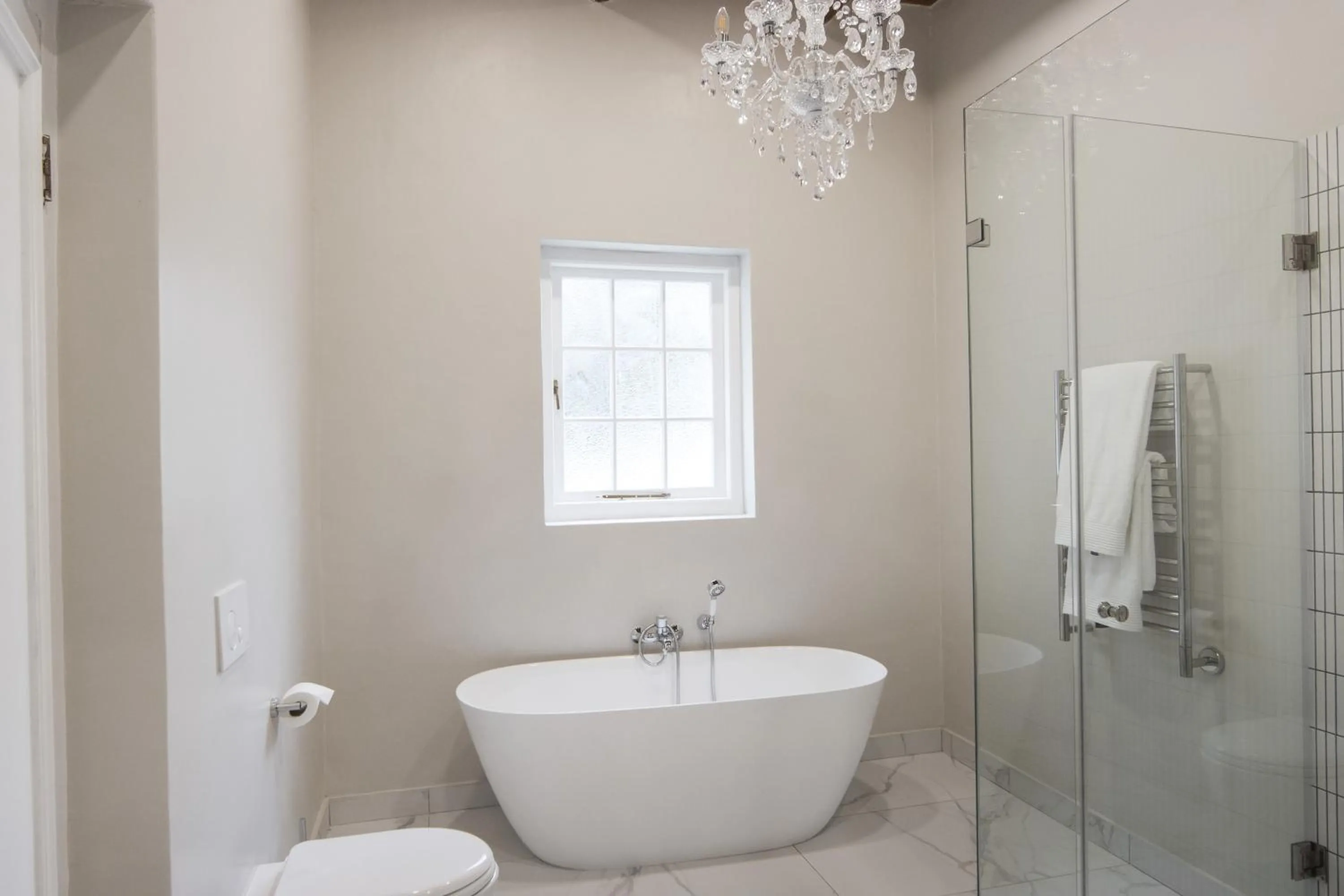 Bathroom in Laborie Jonkershuis