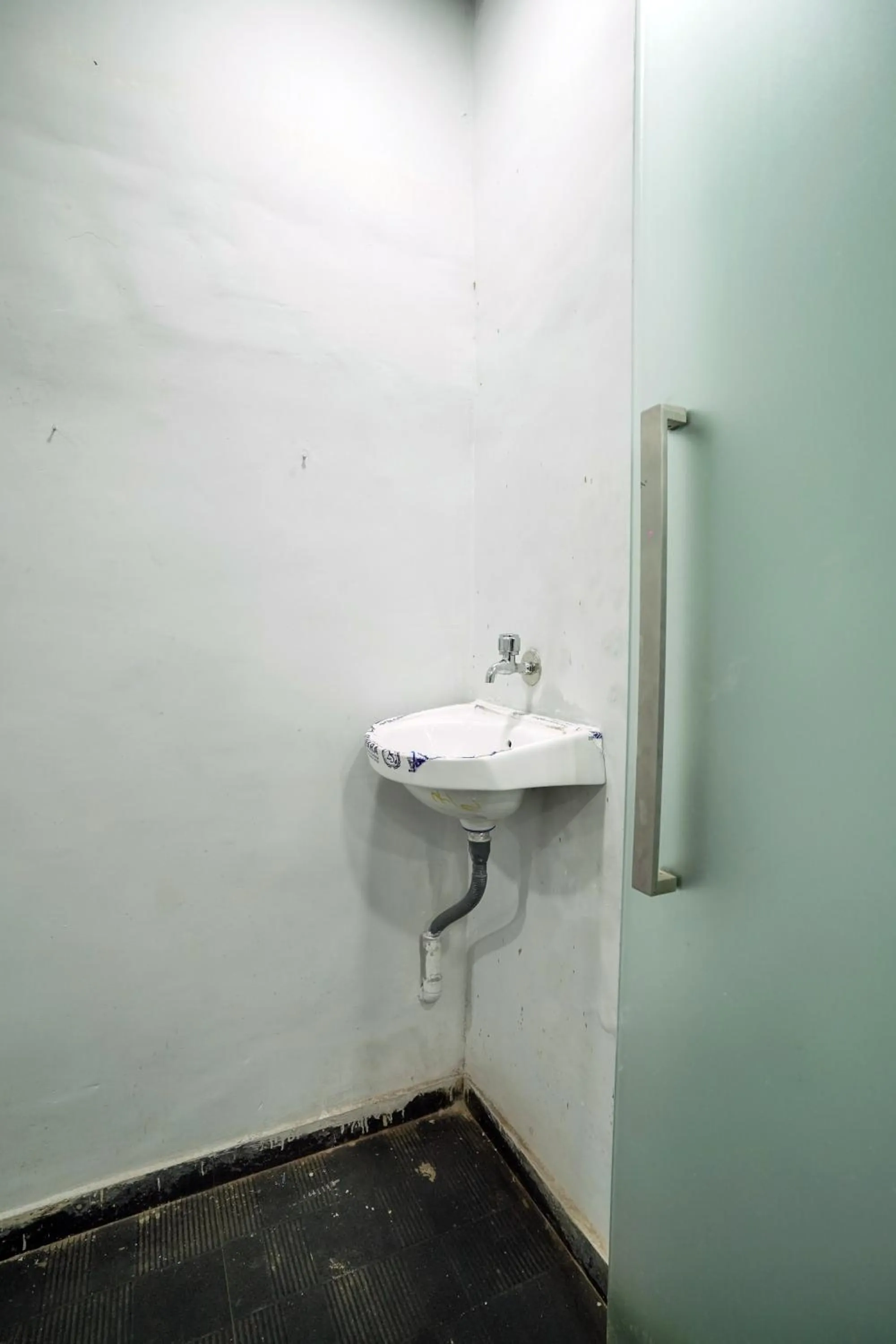 Bathroom in ZEST STAYS 1054-ANDHERI WEST