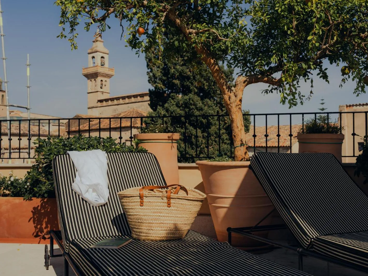 Day in Portella Palma