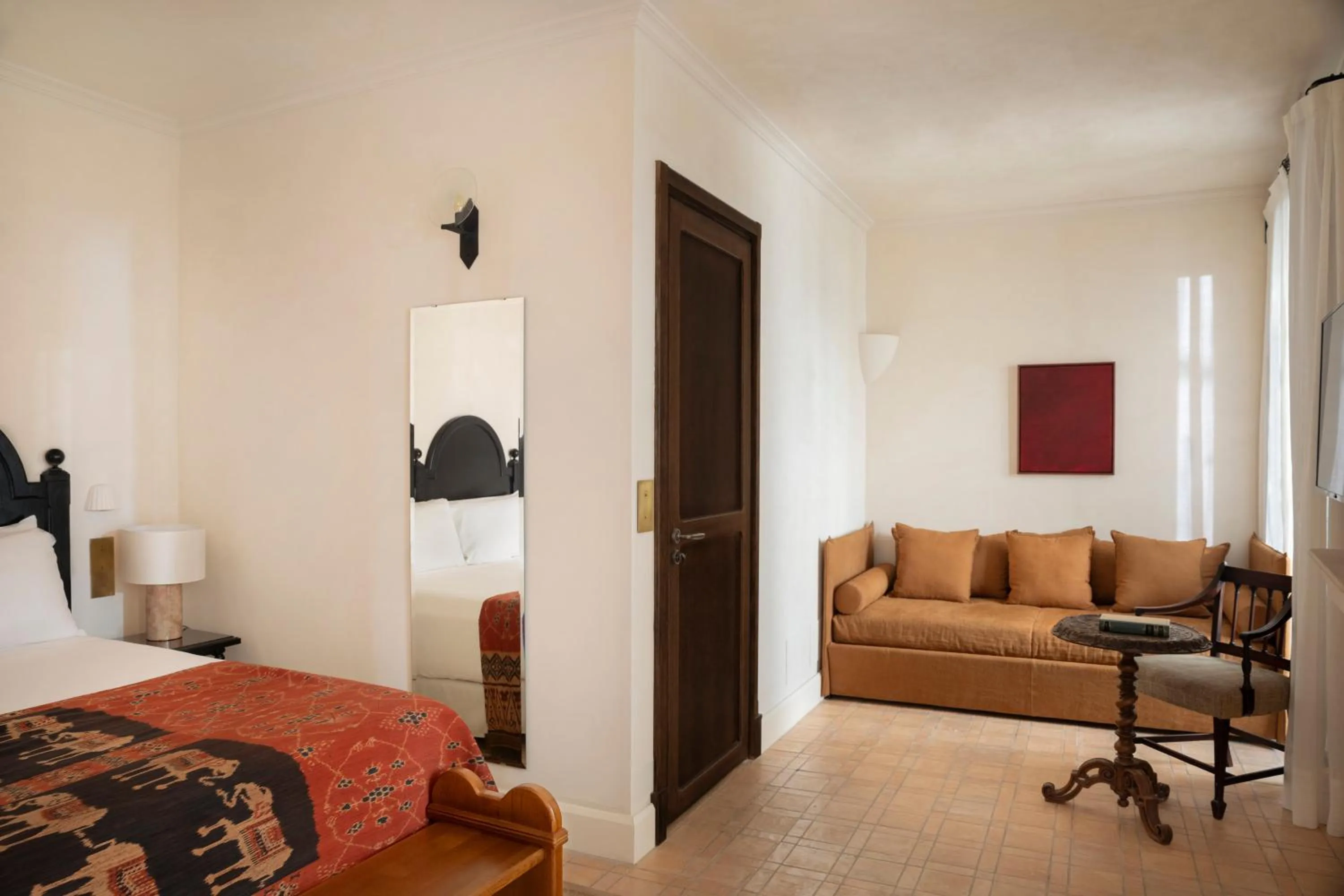 TV and multimedia, Bed in Portella Palma