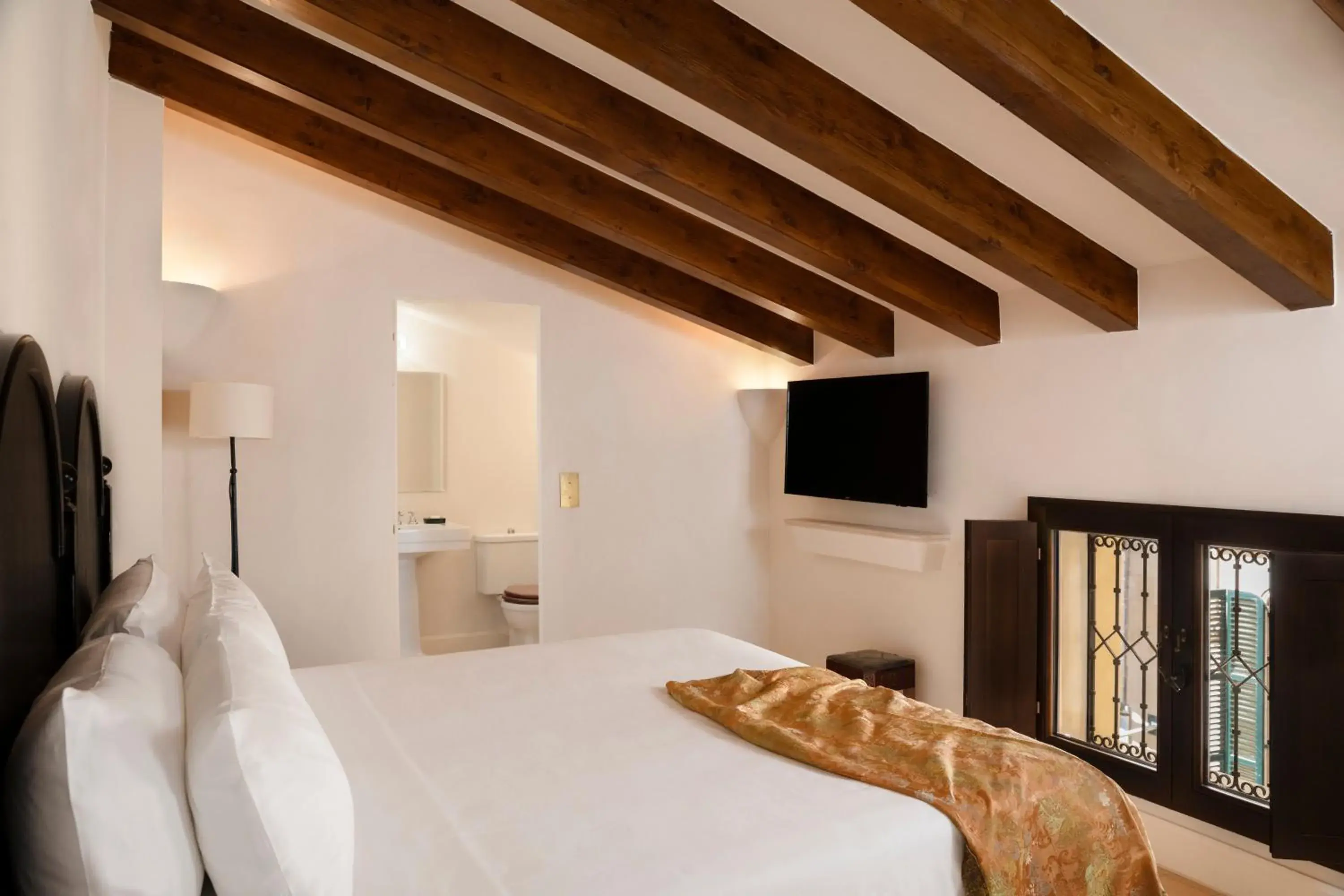 Deluxe Family Suite in Portella Palma Deluxe Family Suite in Portella Palma