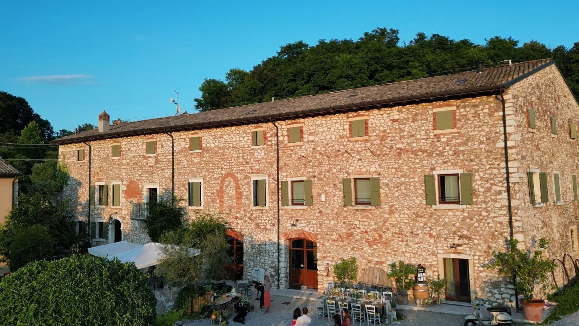 Property building in Corte Castello