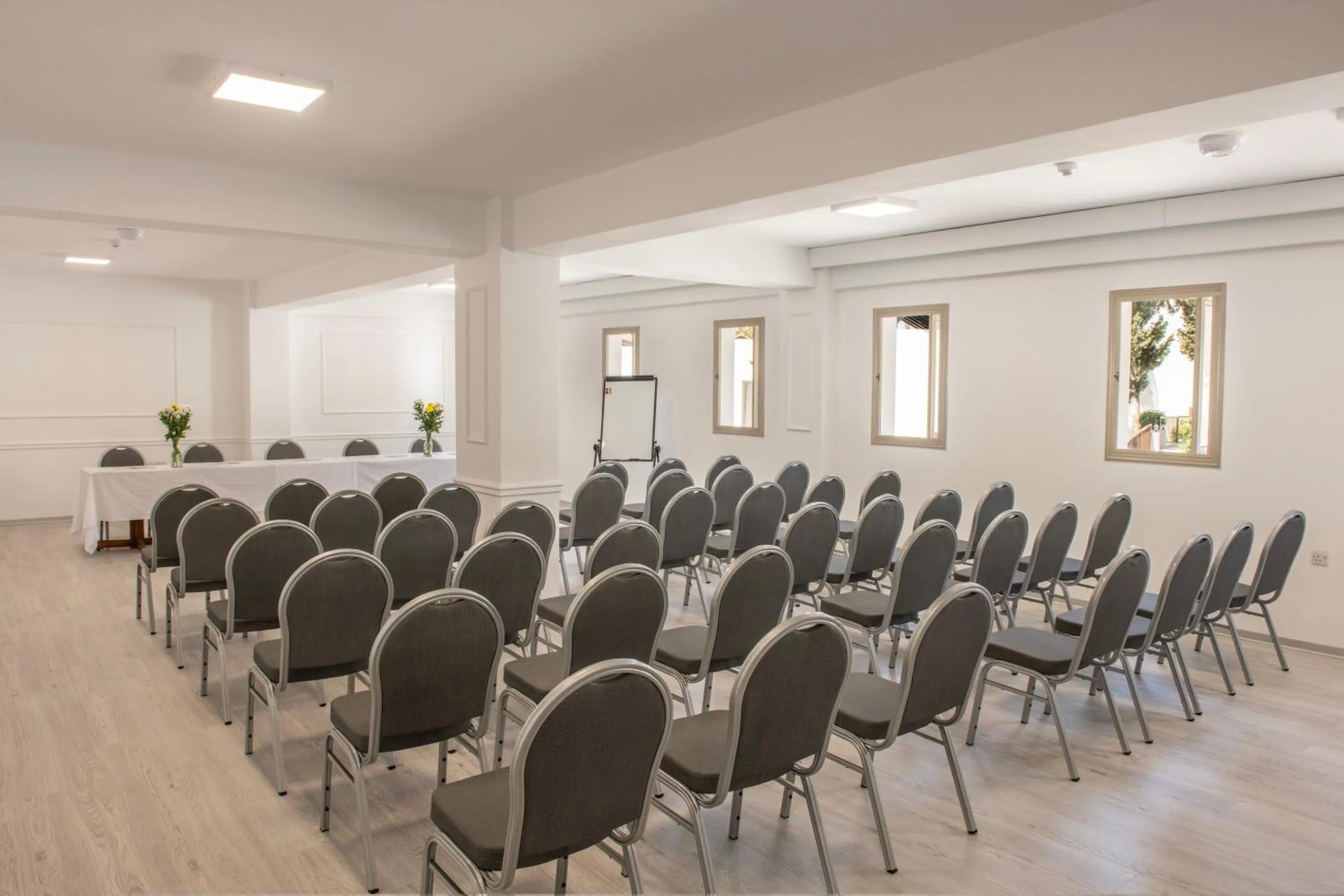 Meeting/conference room in Kapetanios Aqua Resort
