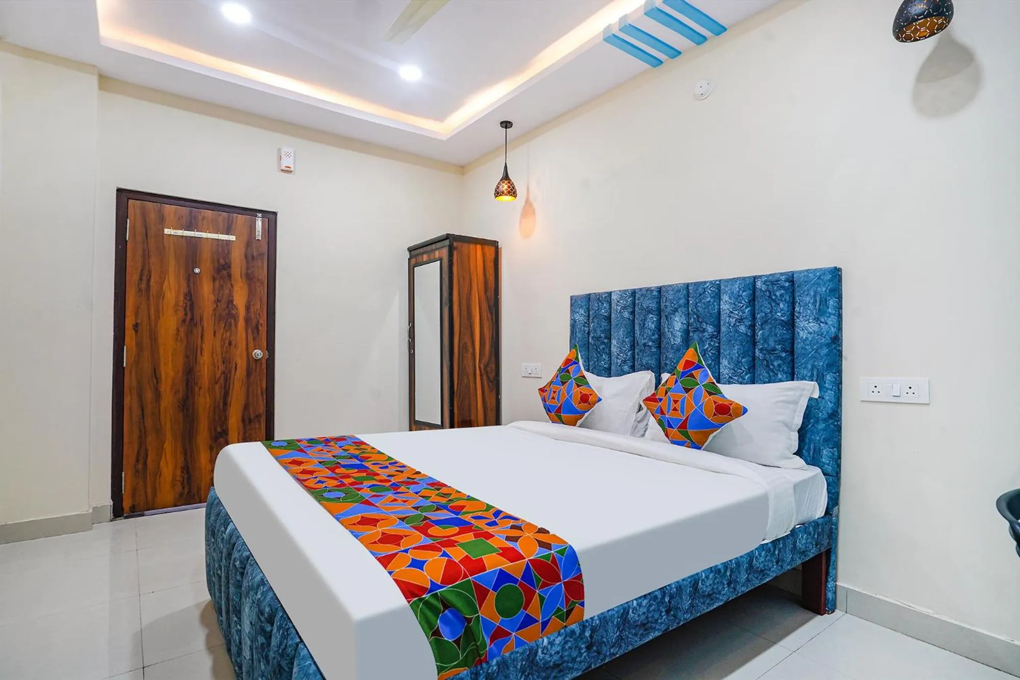 Bed in FabHotel Grand Broholic - Nr Hitech City