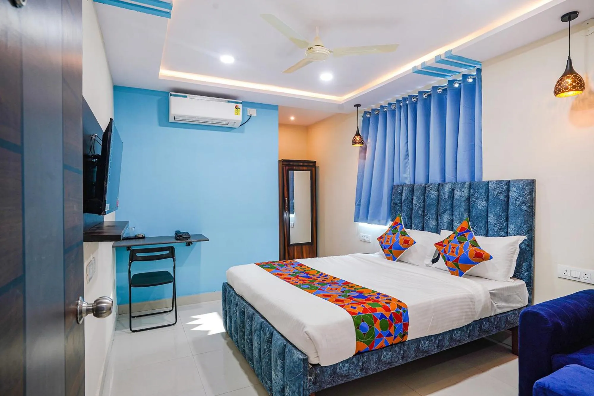 Bed in FabHotel Grand Broholic - Nr Hitech City