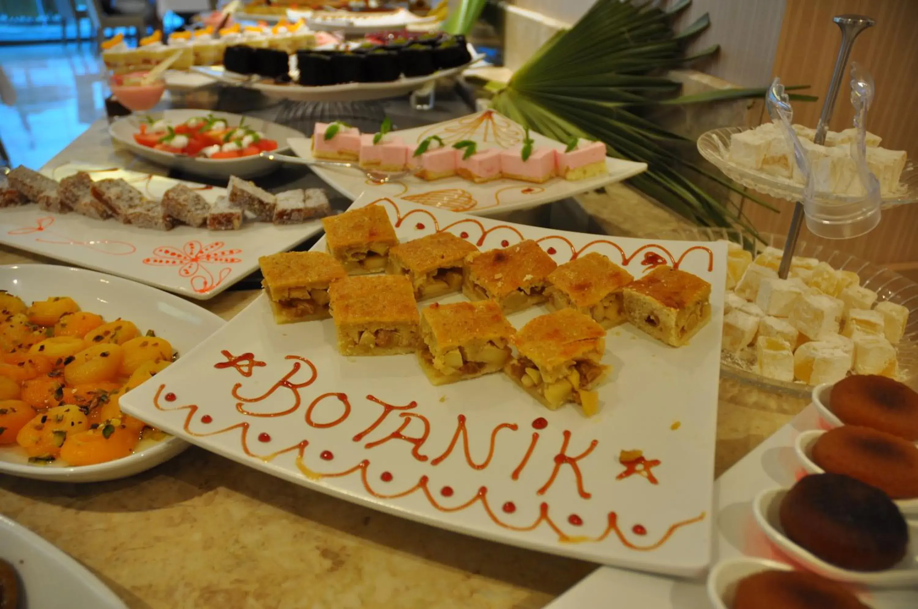 Restaurant/places to eat in Elamir Resort Hotel