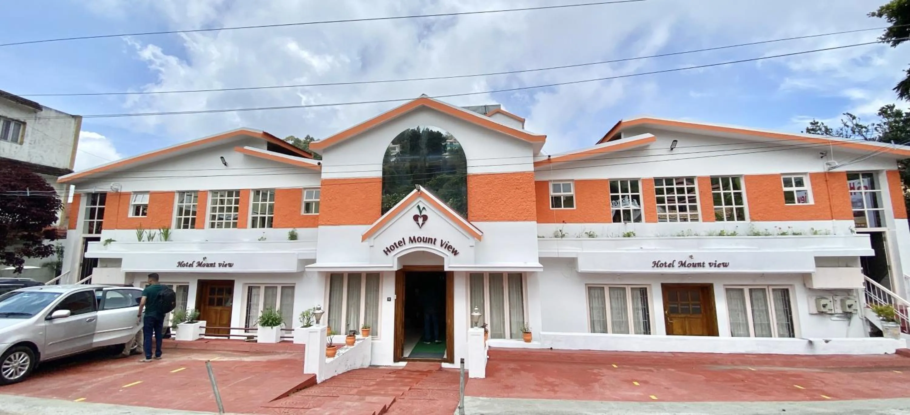 Property building in Hotel Mount View